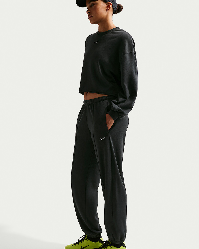 Nike Sportswear Chill Terry Women's Mid-Rise French Terry Joggers 4