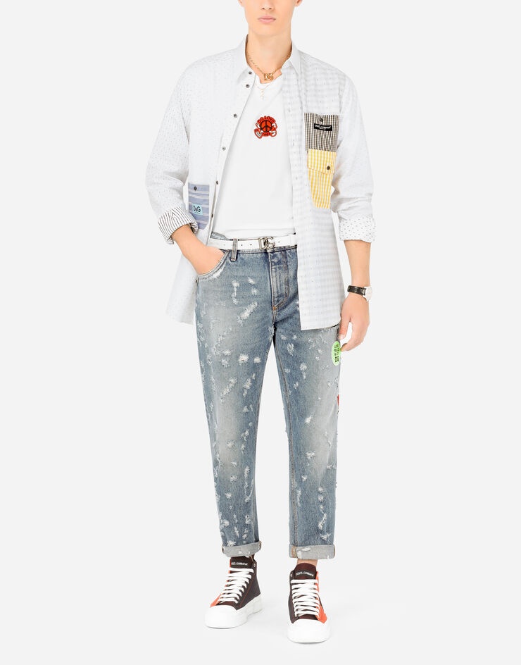 Loose light blue jeans with rips and patch detailing - 6