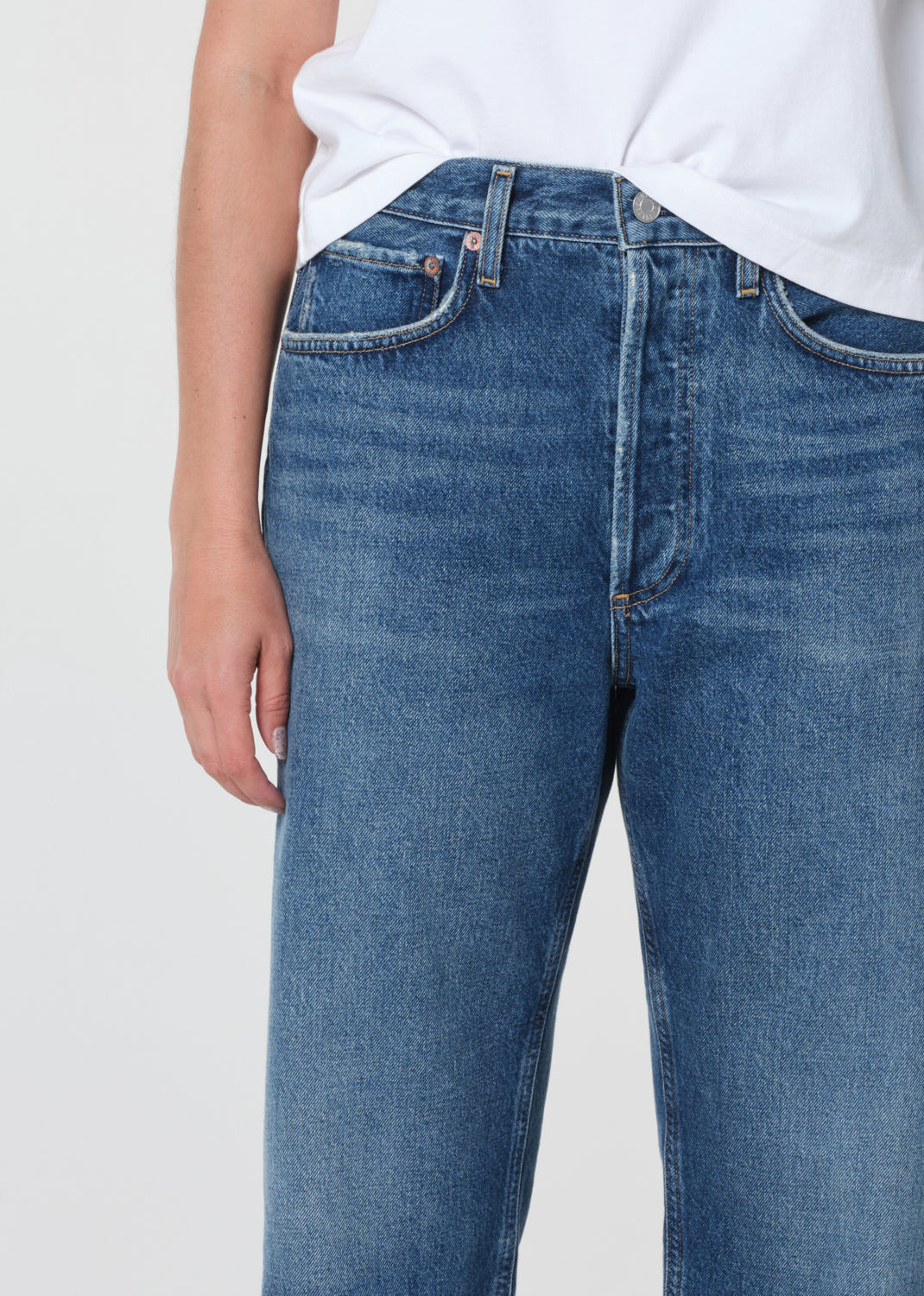 90'S CROP MID RISE STRAIGHT PETITE IN BOUNTY - 5