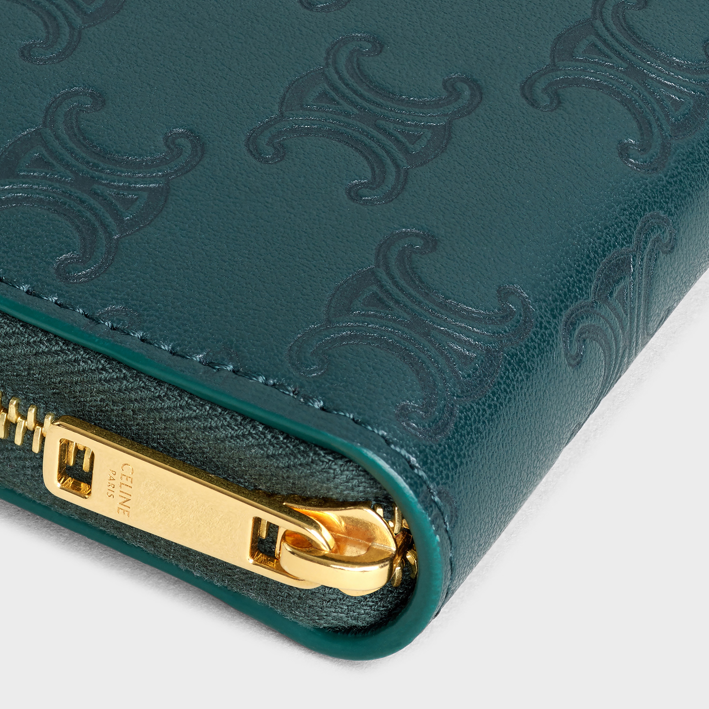 LARGE ZIPPED WALLET  IN  EMBOSSED SMOOTH CALFSKIN - 4