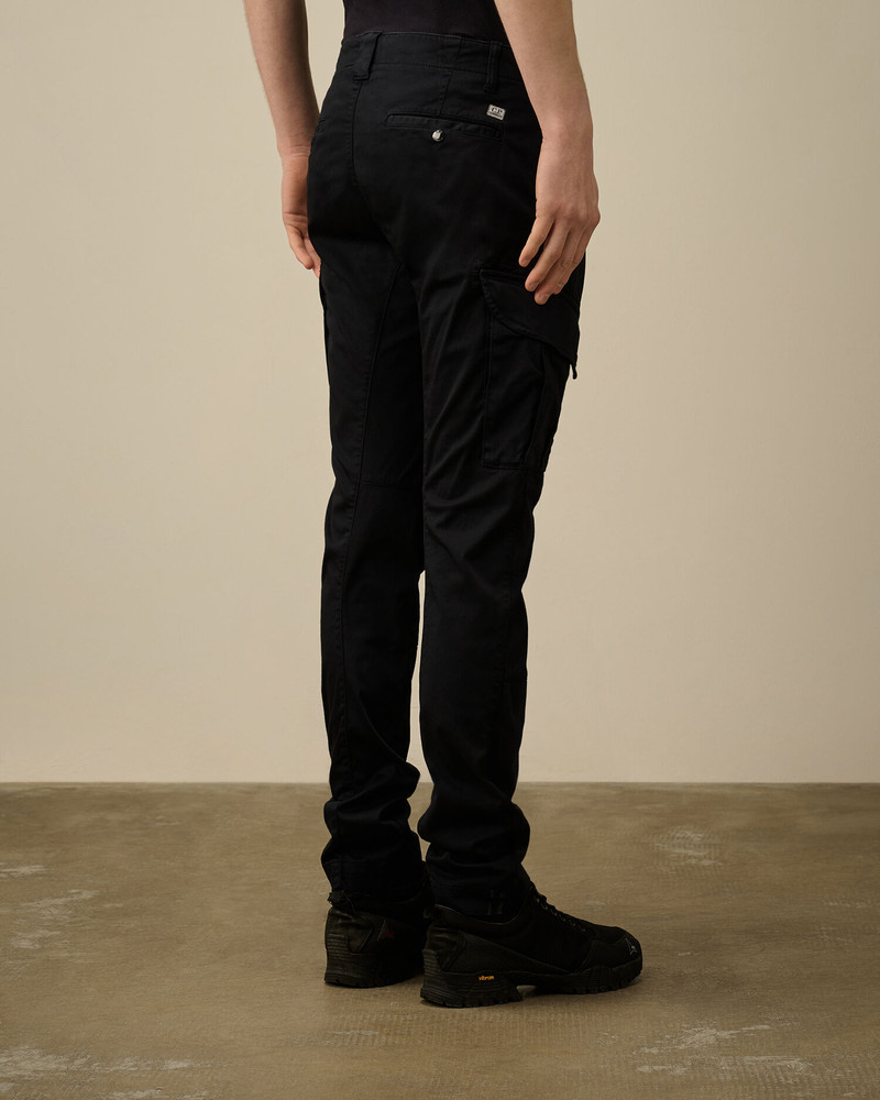 Stretch Sateen Cargo Lens Pants 4