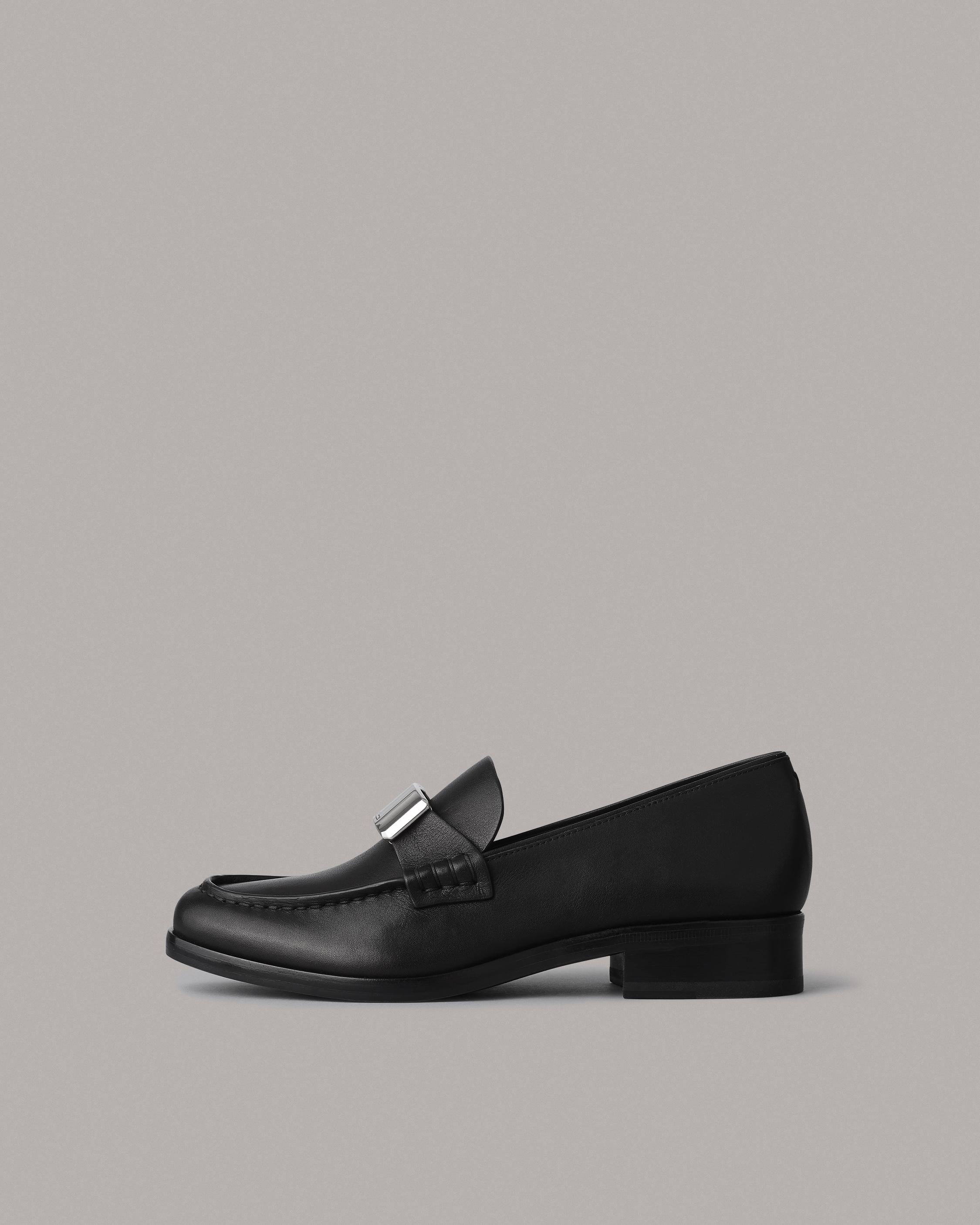 Canter Loafer - Leather
Classic Loafer - 1