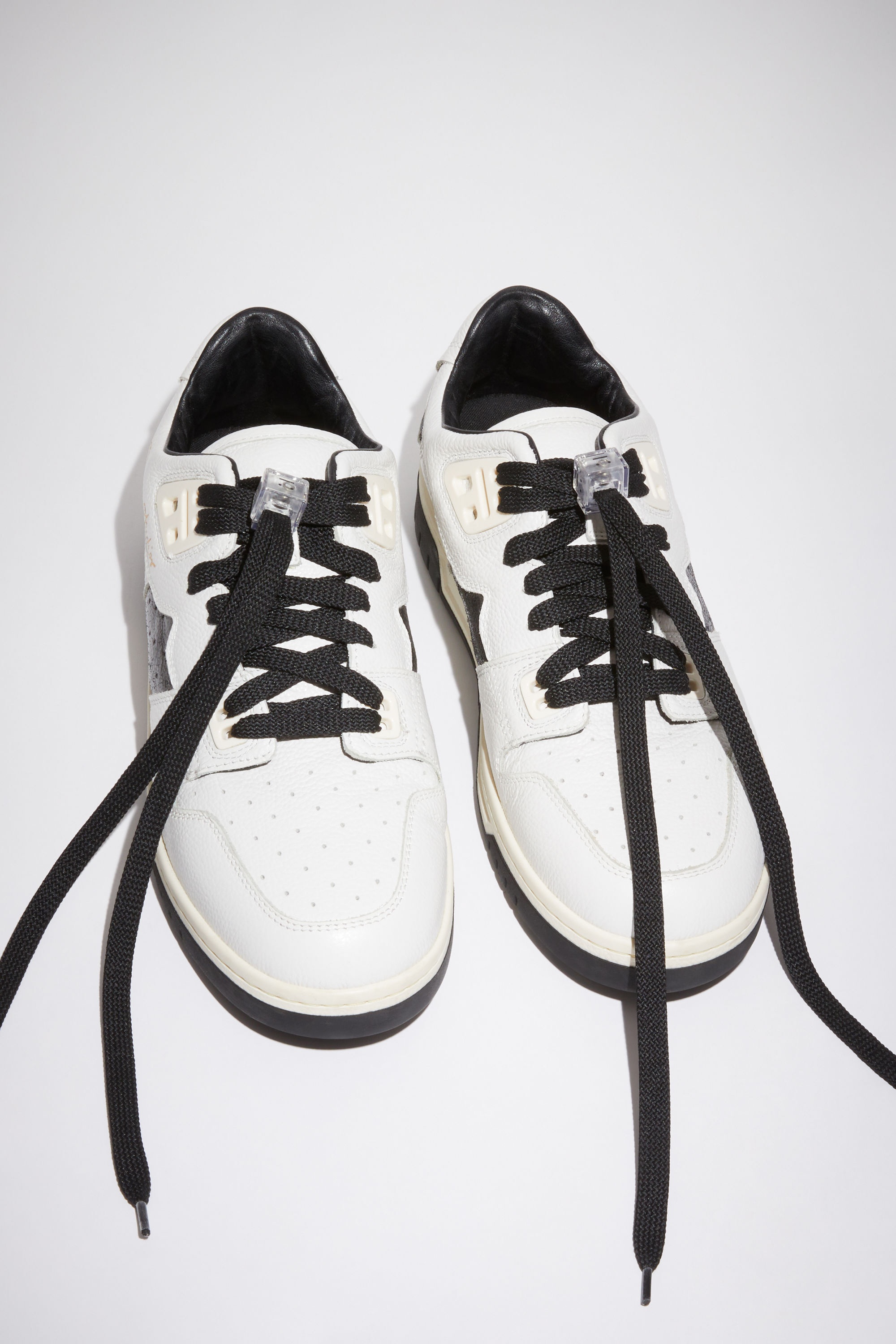 Low top sneakers - White/black - 3