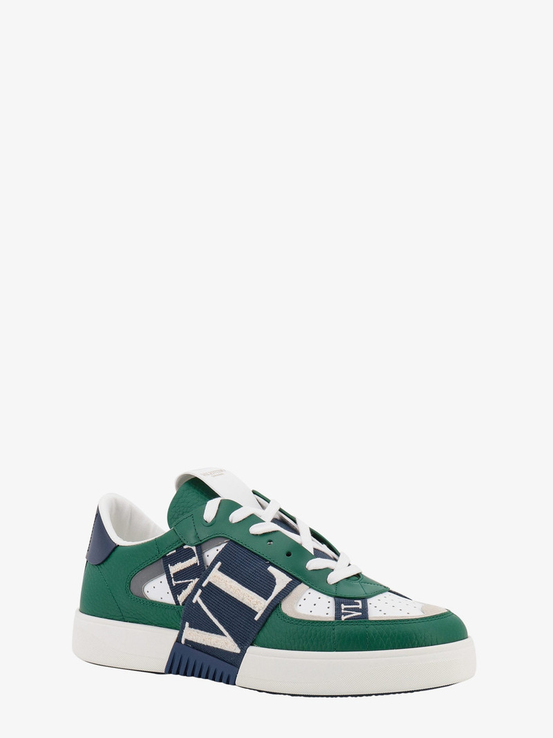 Valentino VL7N outlook