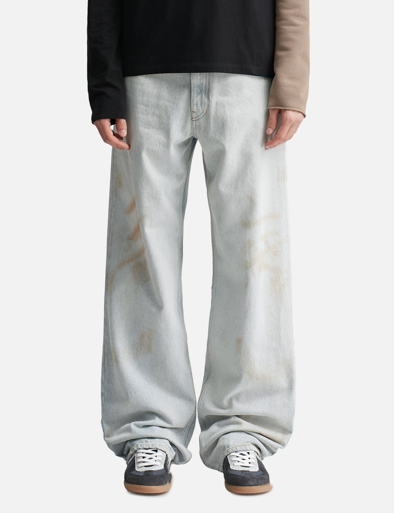 DISTRESSED DENIM JEANS 3