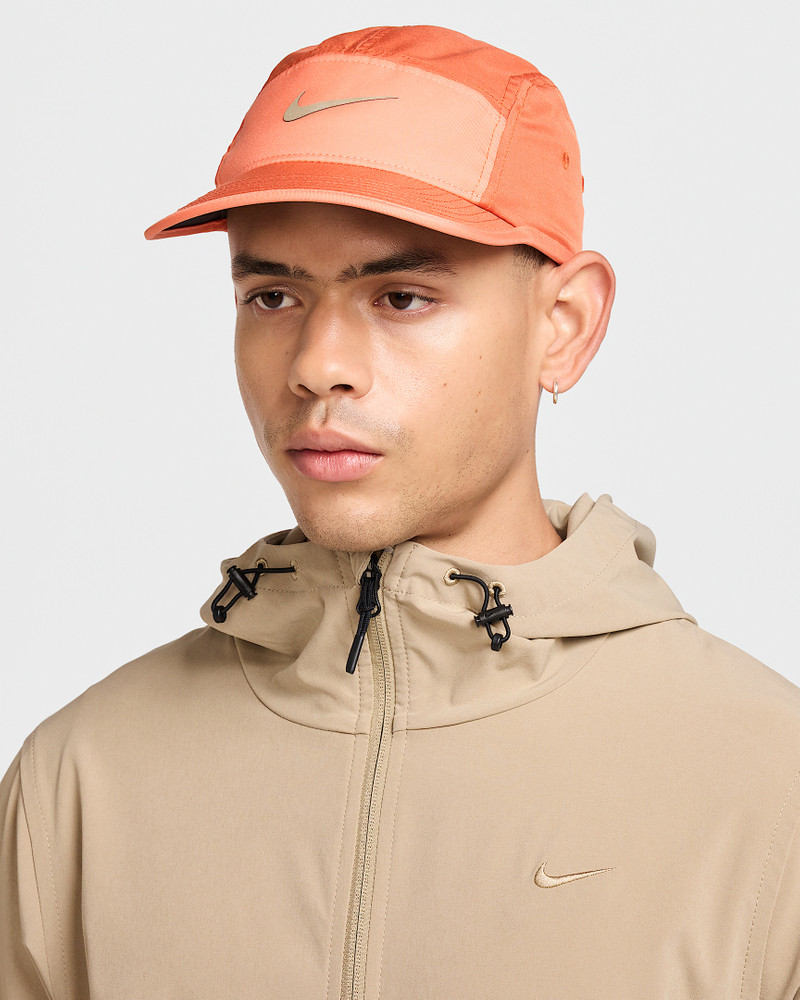Nike Dri-FIT Fly Unstructured Swoosh Cap 1