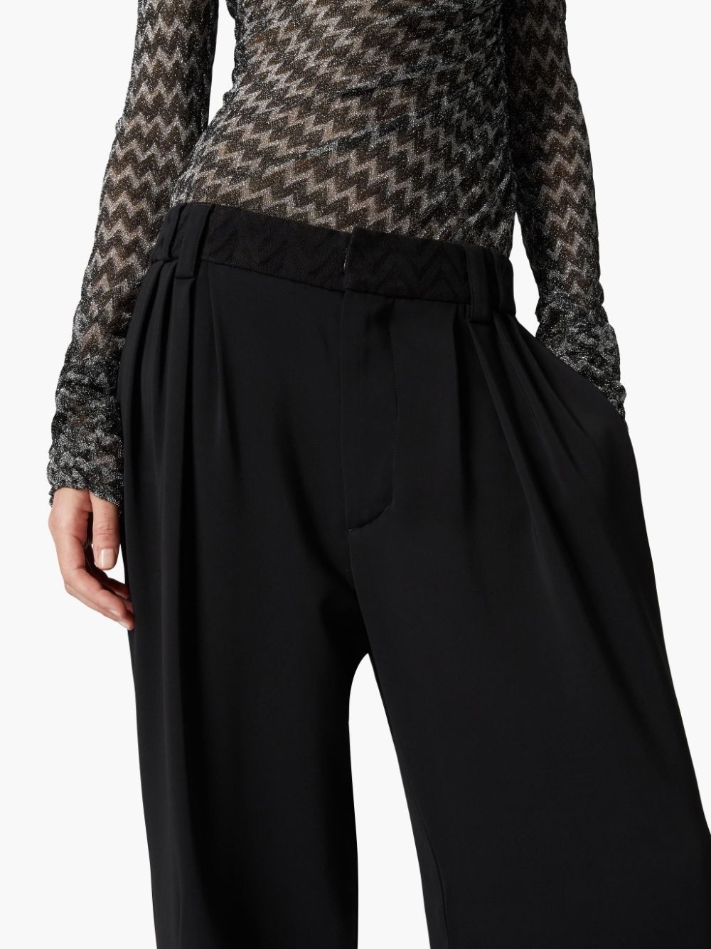 Dart-detailing trousers - 4