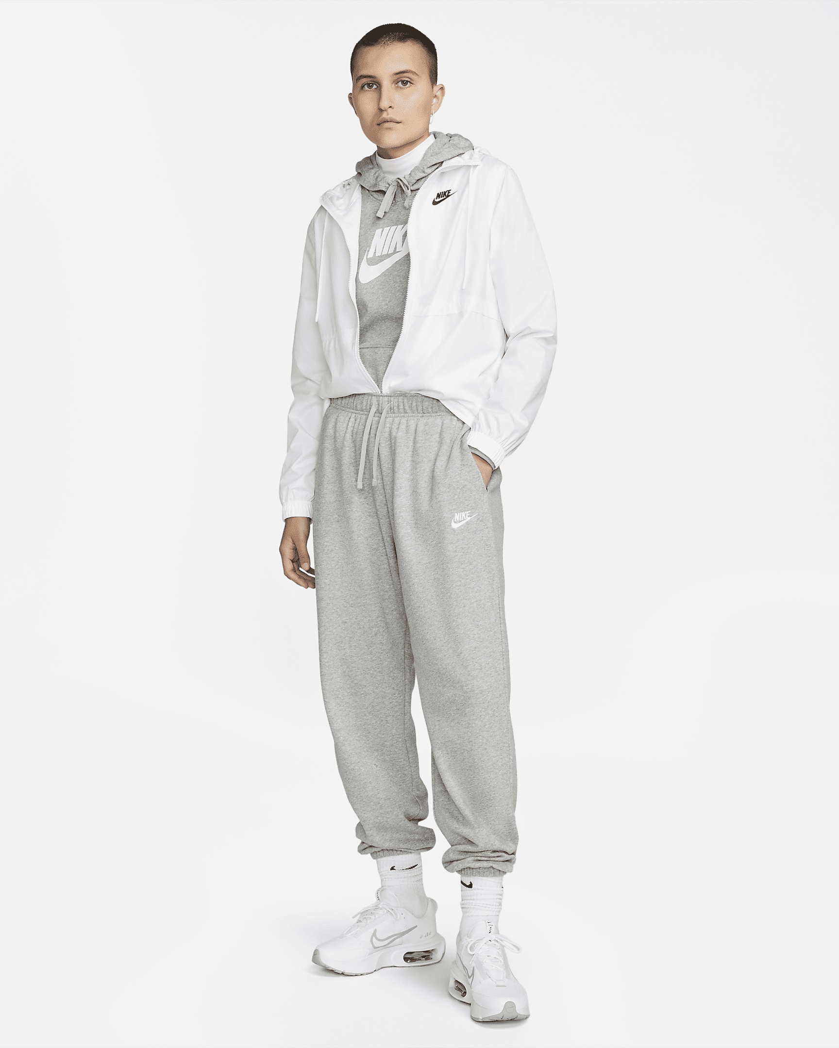 Nike Sportswear Club Fleece Women's Mid-Rise Oversized Sweatpants - 4