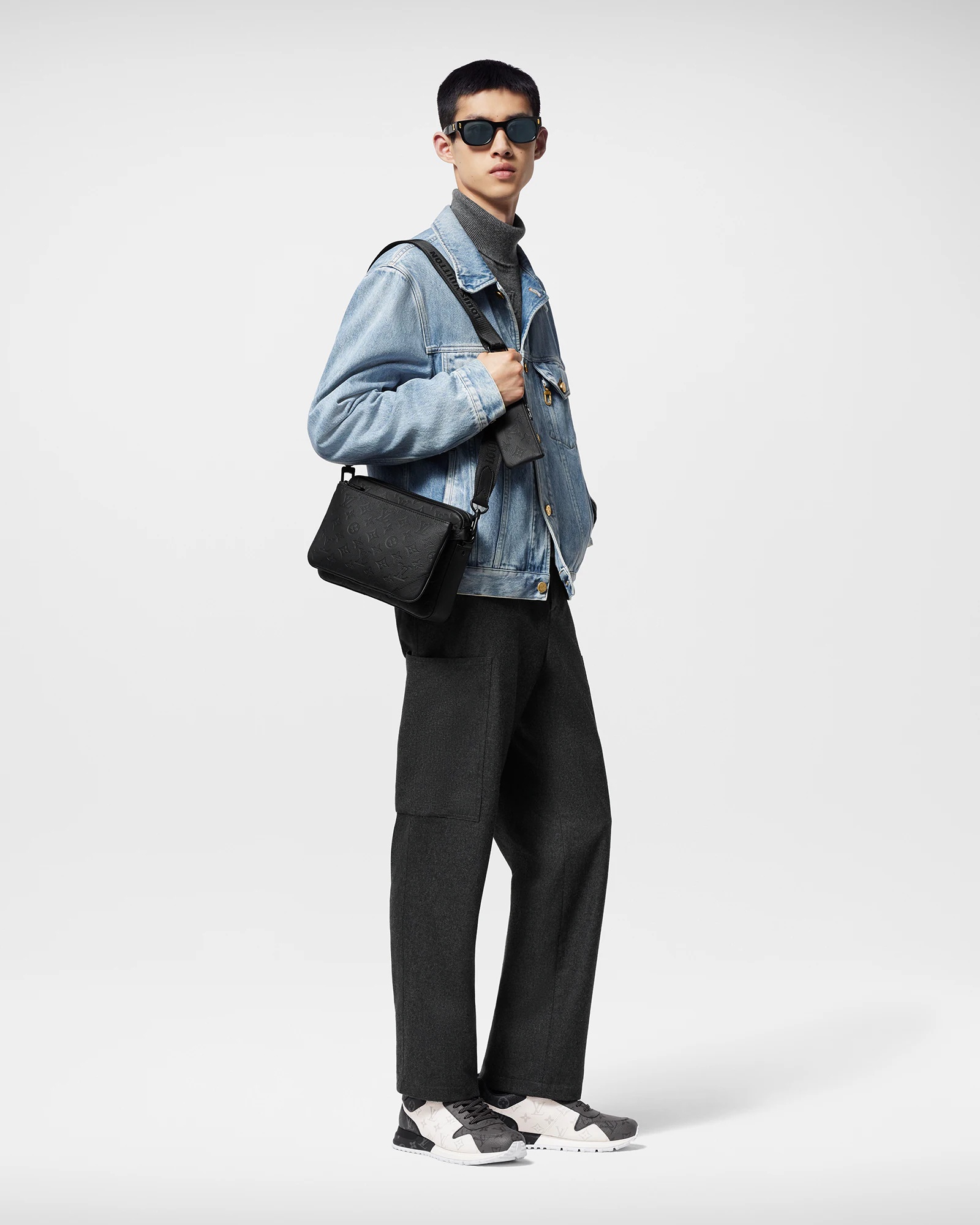 Louis Vuitton Trio Messenger | REVERSIBLE Louis Vuitton Trio Messenger | REVERSIBLE