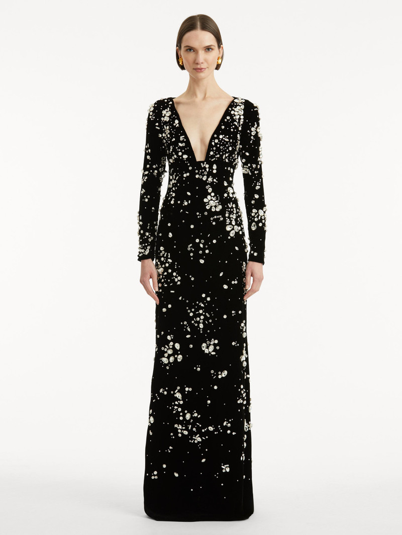 Oscar de la Renta CRYSTAL CLUSTER EMBROIDERED LONG SLEEVE GOWN outlook