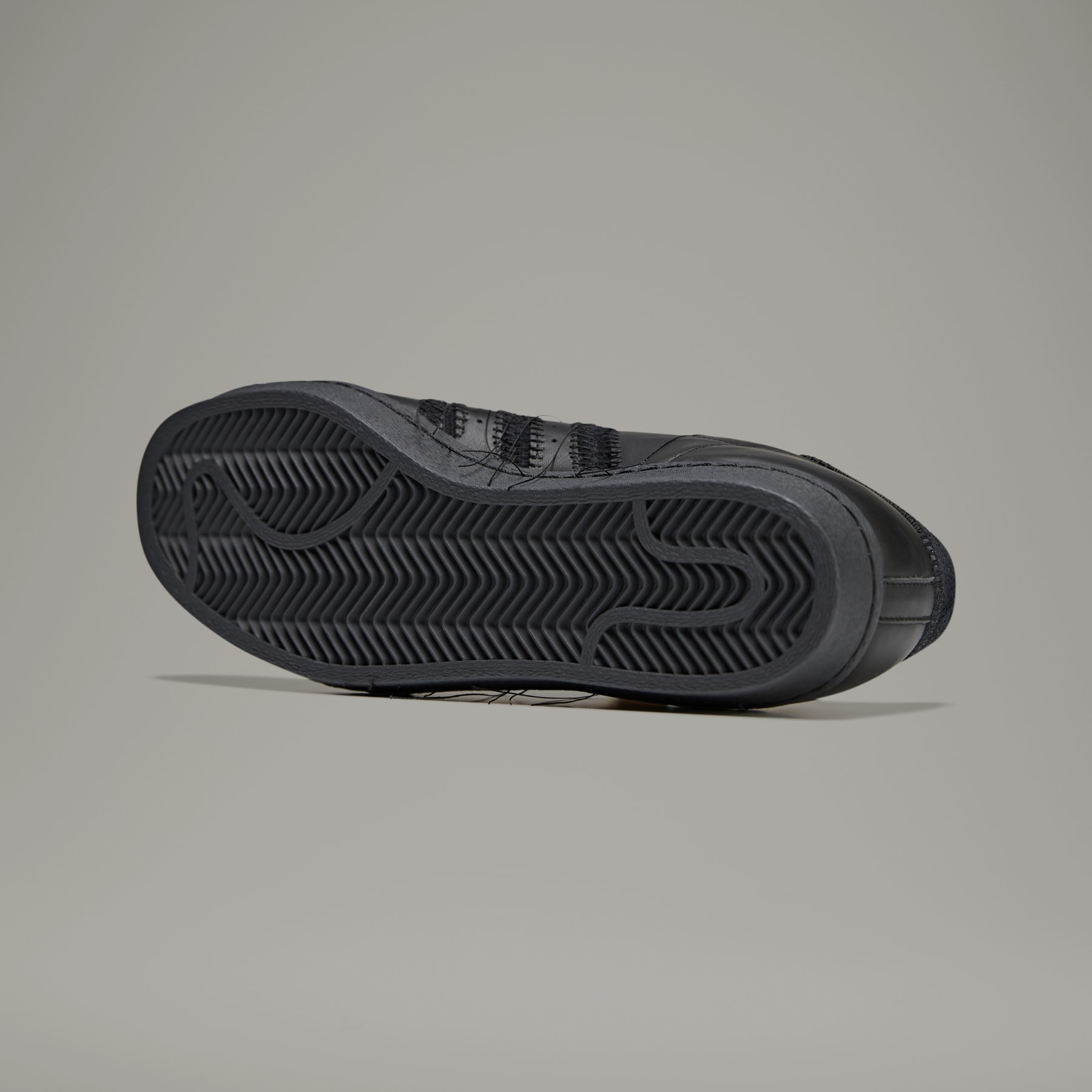 Y-3 Superstar - 4
