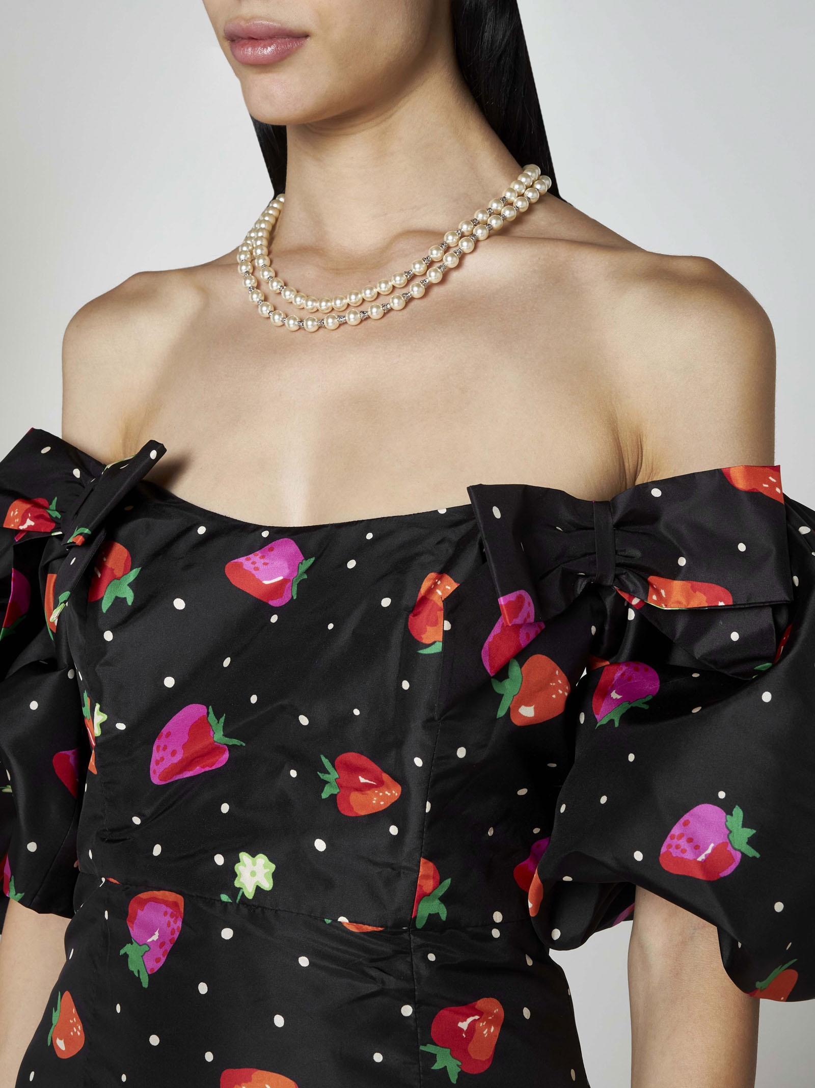 Double strands of pearls necklace - 2