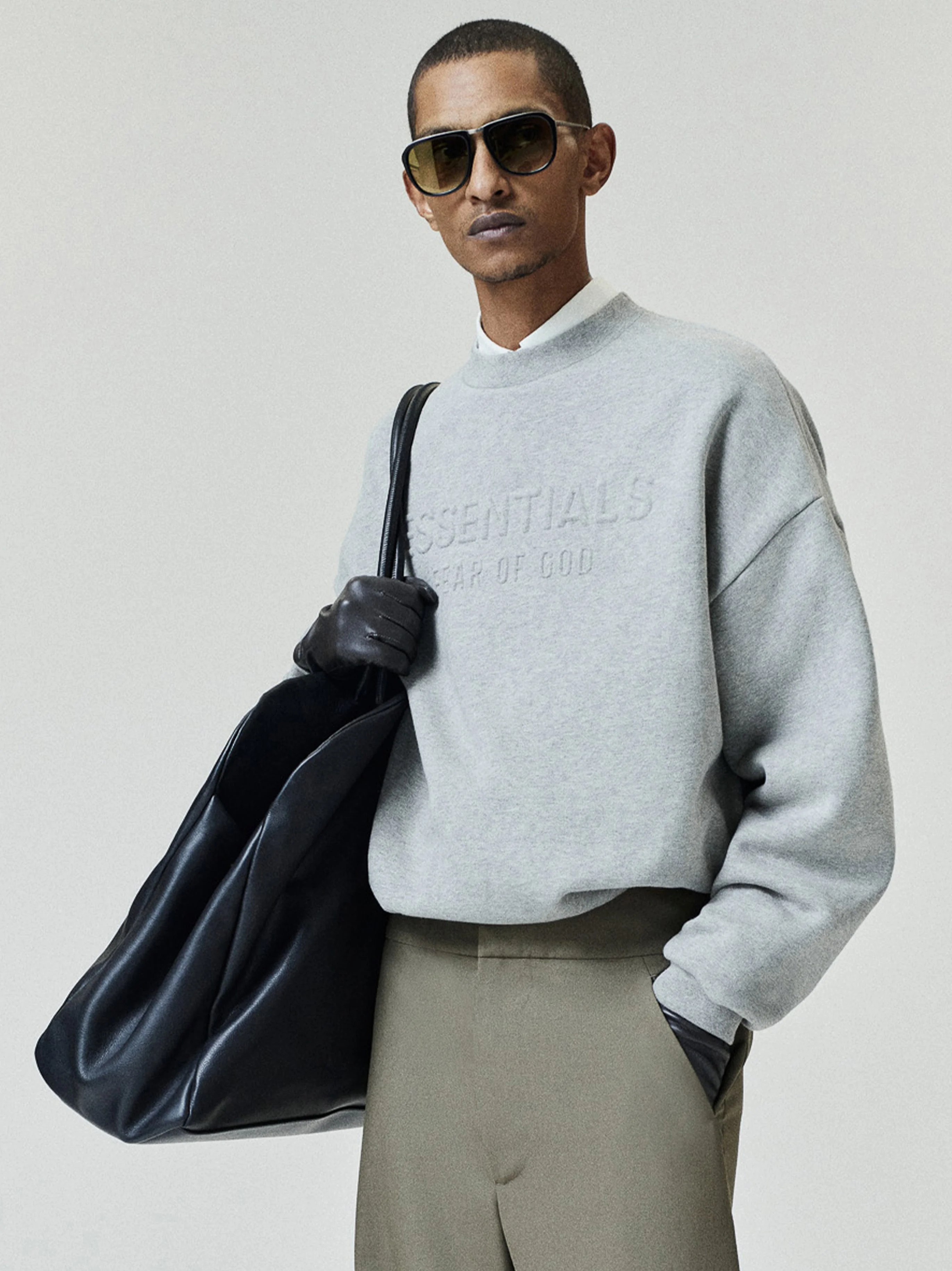 Embossed FW26 90s Relaxed Crewneck - 1