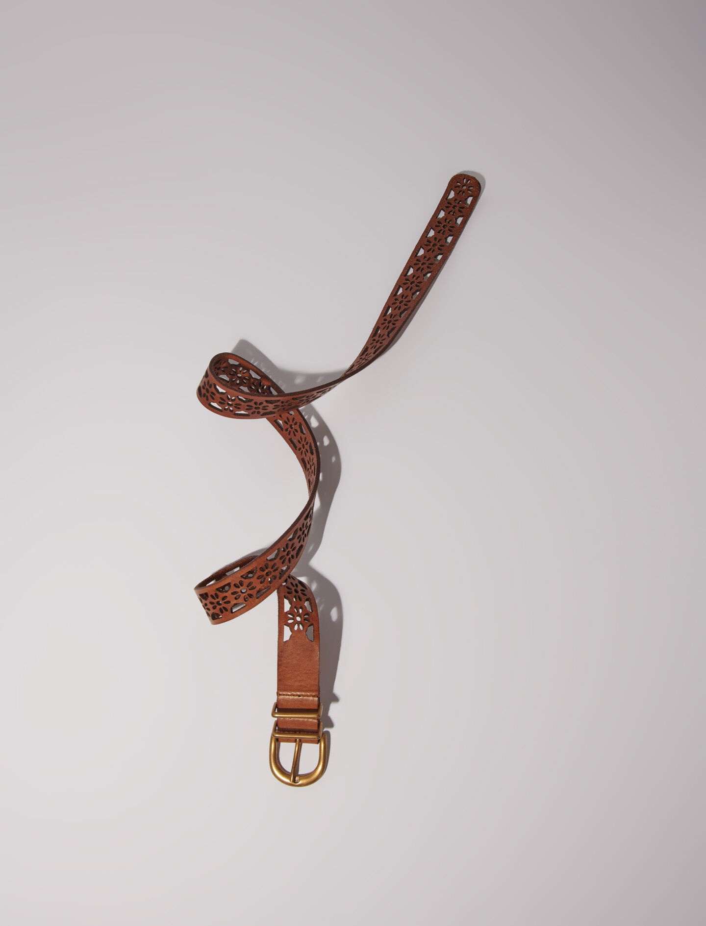 Leather belt with flower detail - 3