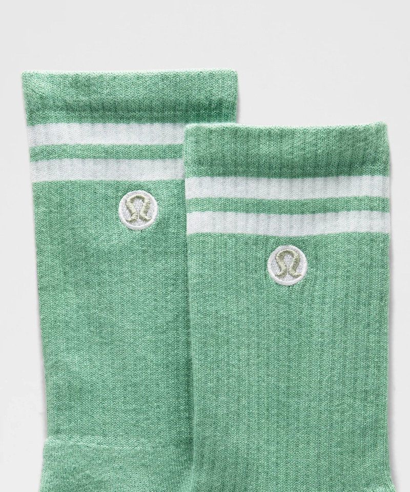 lululemon Unisex Daily Essential Crew Socks *Stripe outlook
