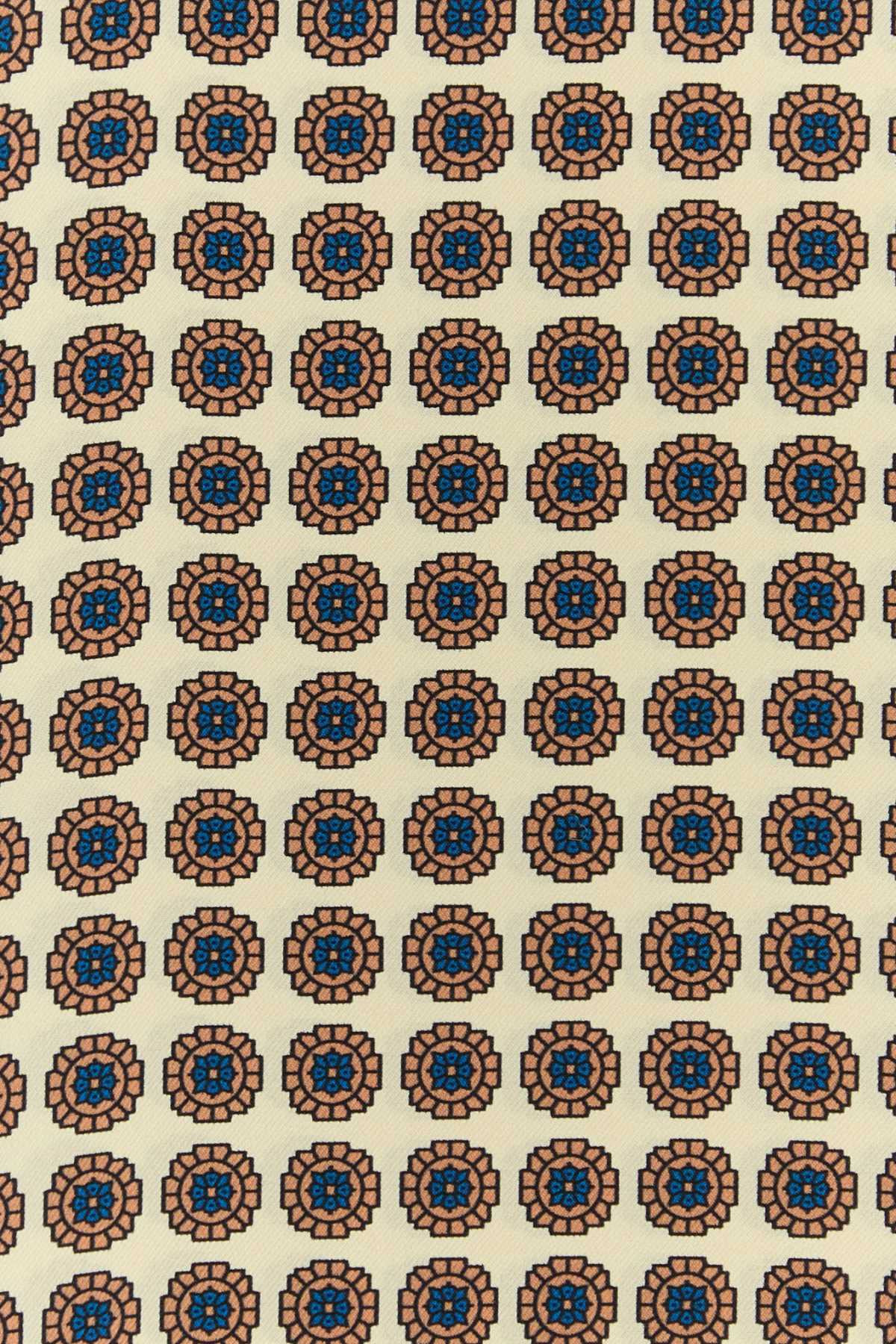 Valentino Garavani Men Printed Silk Foulard - 3