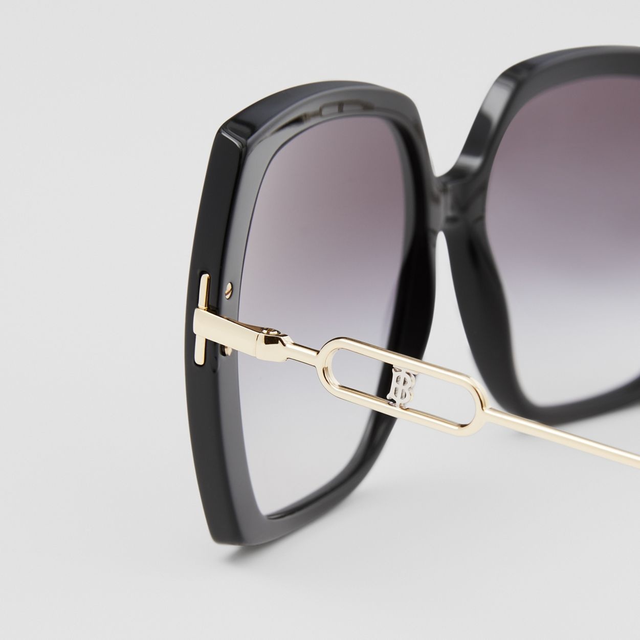 Chain-link Detail Oversized Square Frame Sunglasses - 2