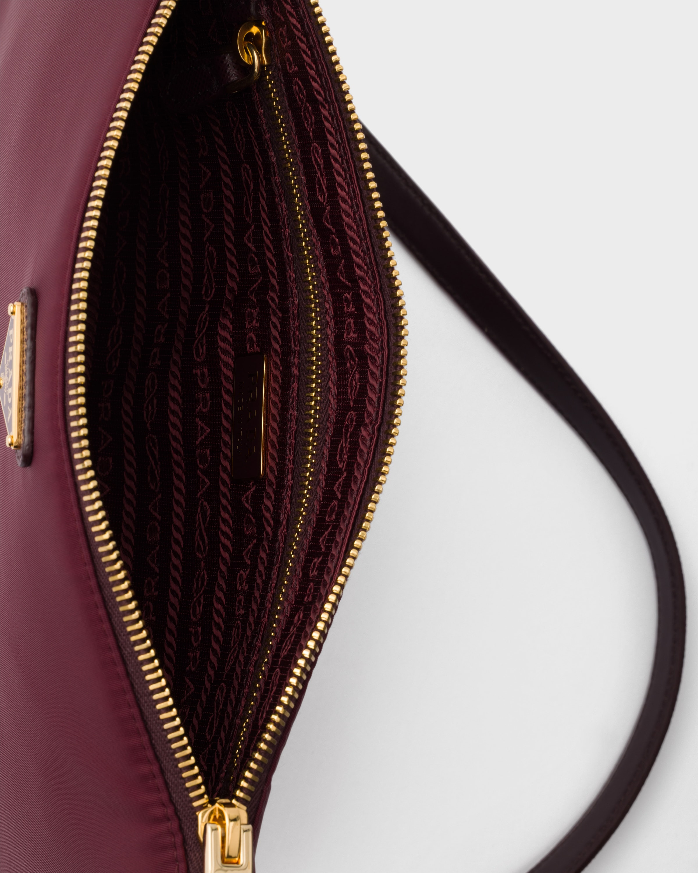 Re-Nylon pouch - 4