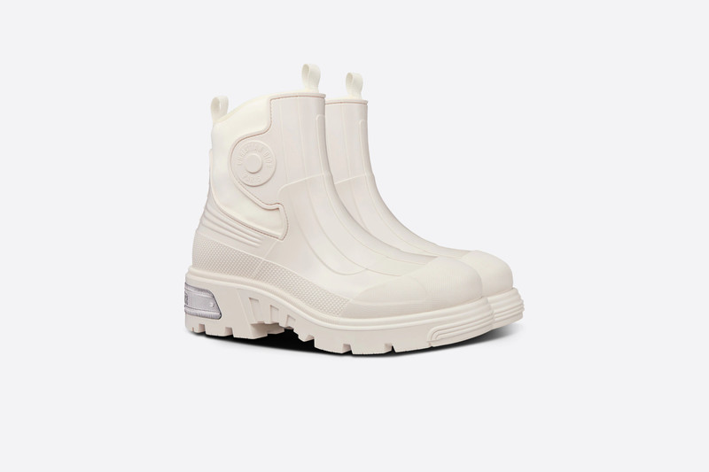Dior Genesis Ankle Boot 2