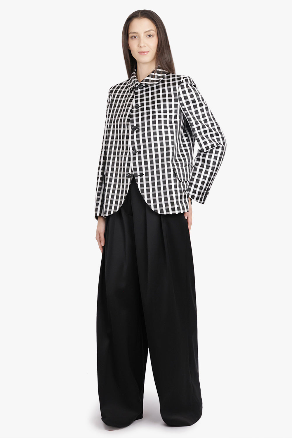 ROUND COLLAR CHECK PRINT JACKET WITH CURVED FRONT | BLACK/WHITE - 2