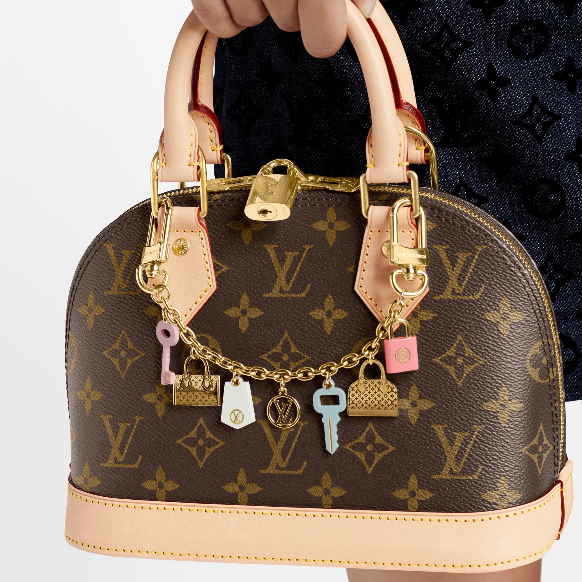 Iconics Chain Bag Charm - 3