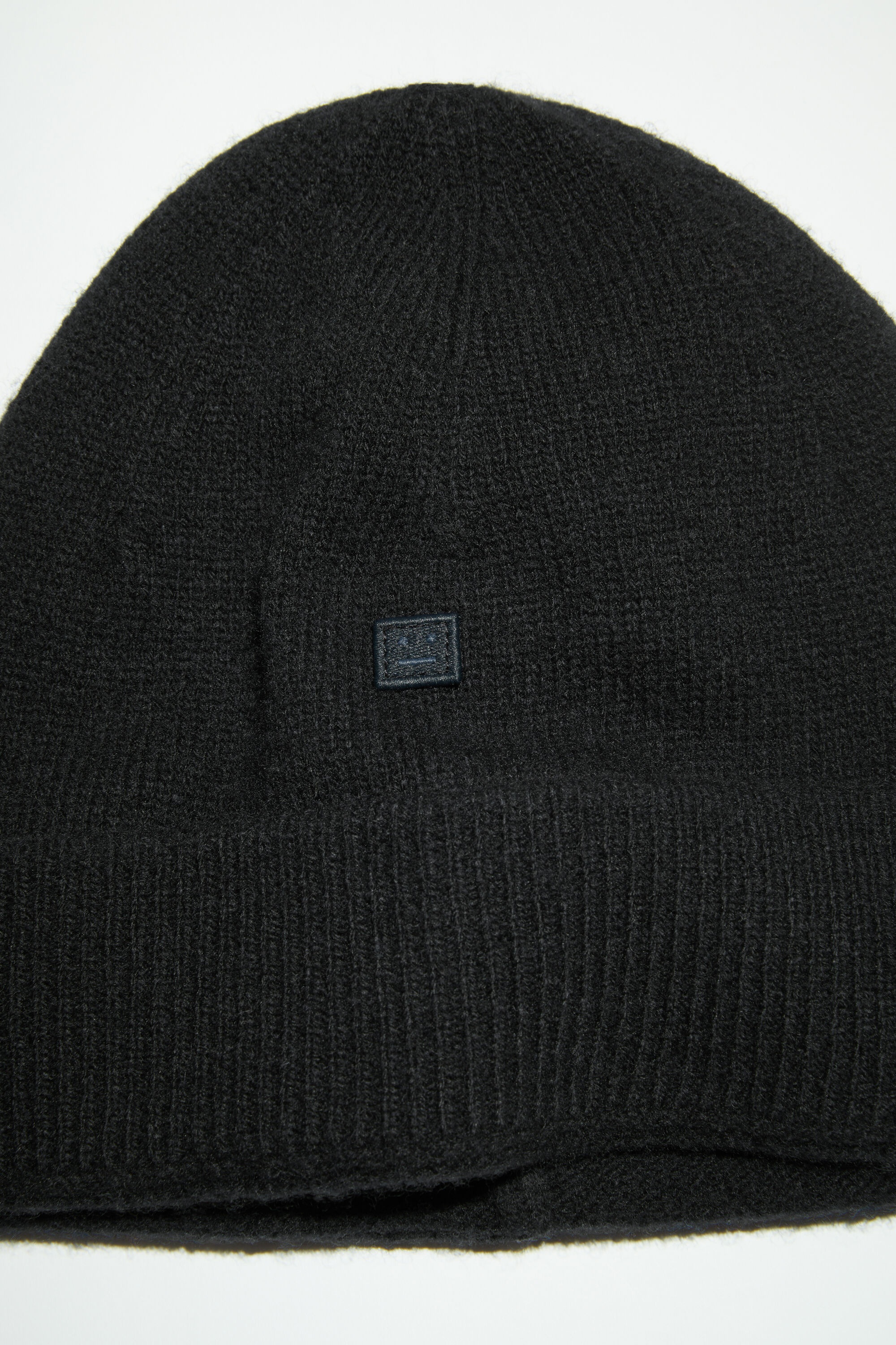 Micro face patch beanie - Black - 4