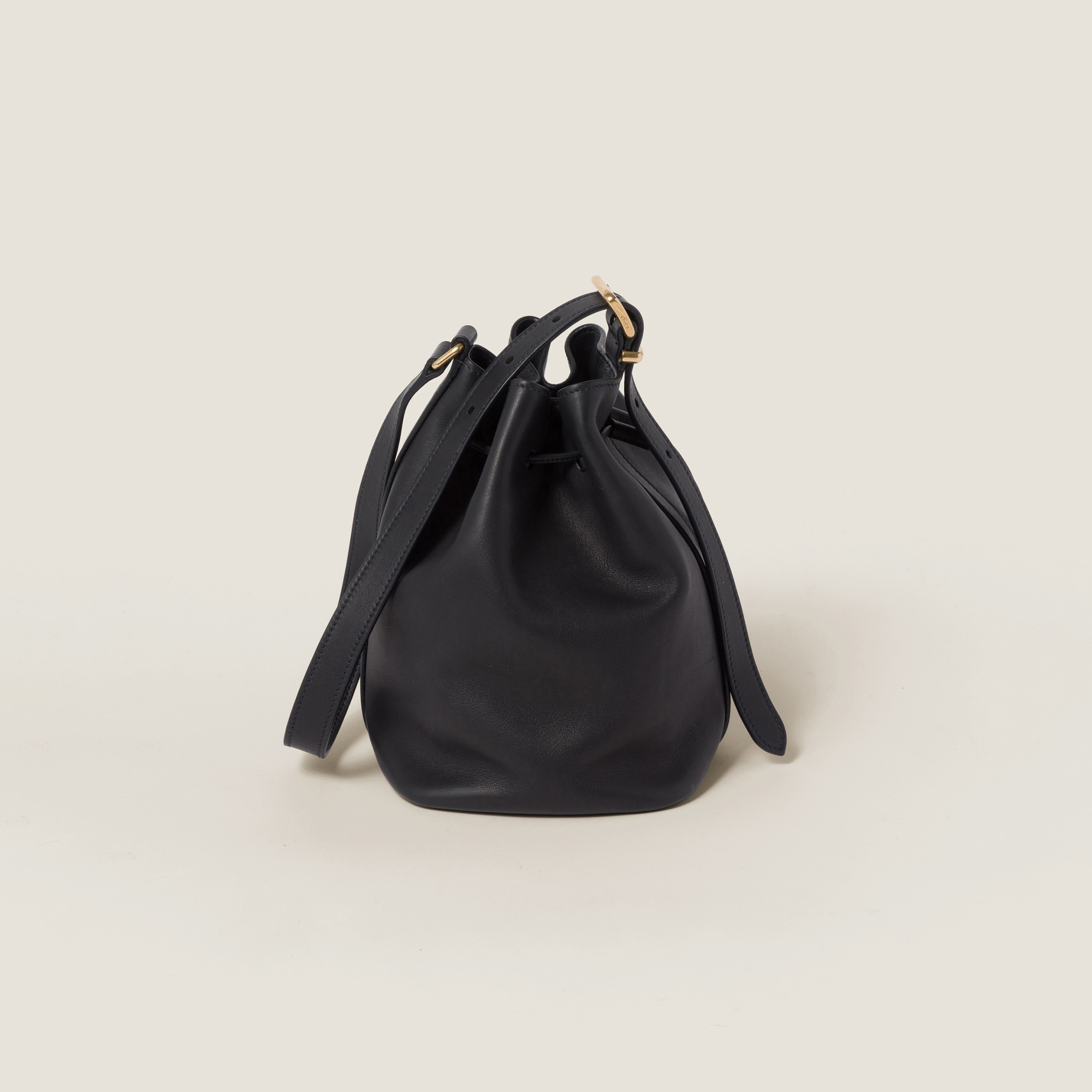Leather bucket bag - 3