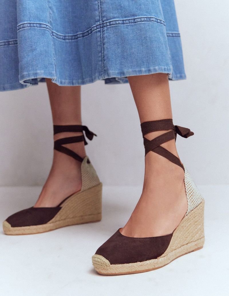 BODEN Cassie high wedge espadrille-Bitter Chocolate outlook