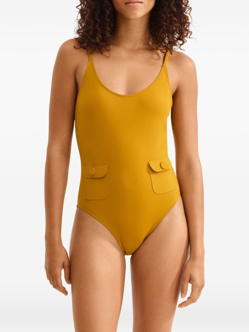 round-neck swimsuit 3