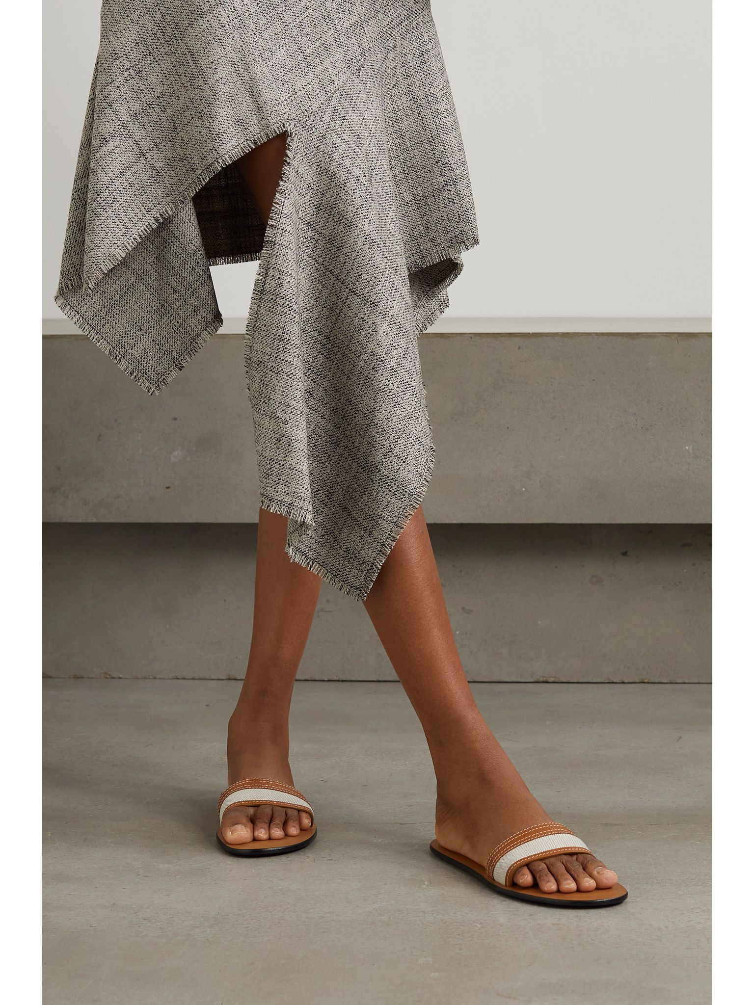 Tiki leather and canvas slides Tan - 2