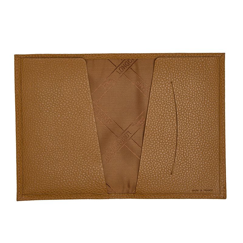 Le Foulonné Passport cover Walnut - Leather 3