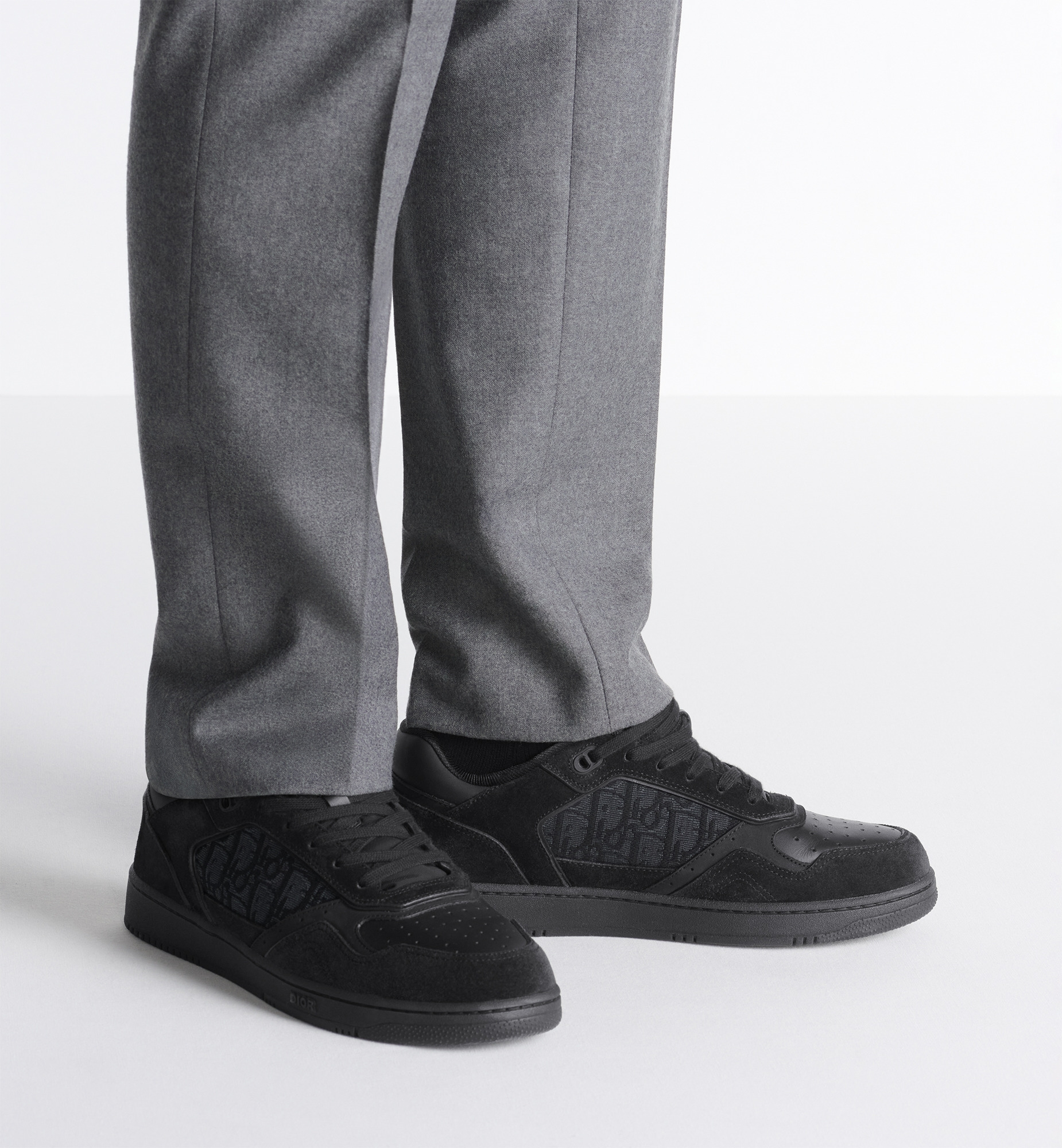B27 Uptown Low-Top Sneaker - 2