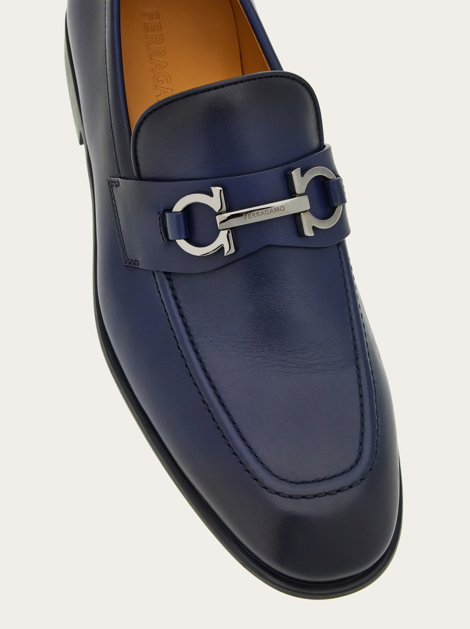 Moccasin with Gancini ornament - 6