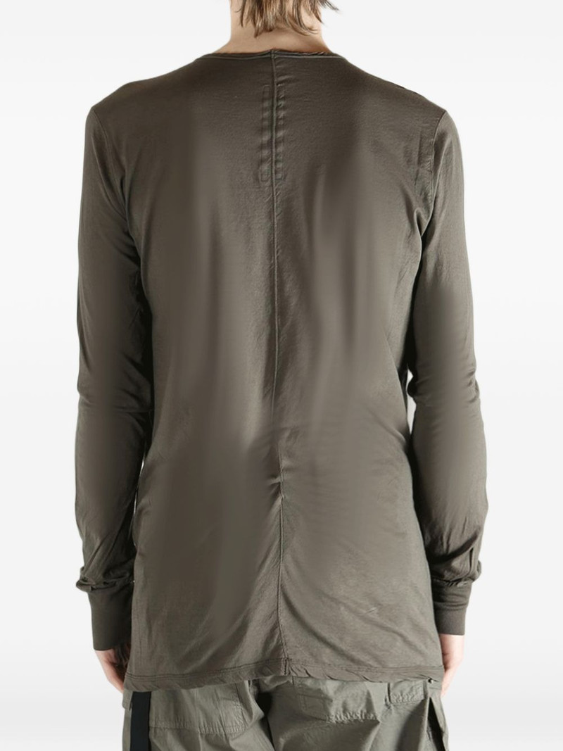 long-sleeved T-shirt 5