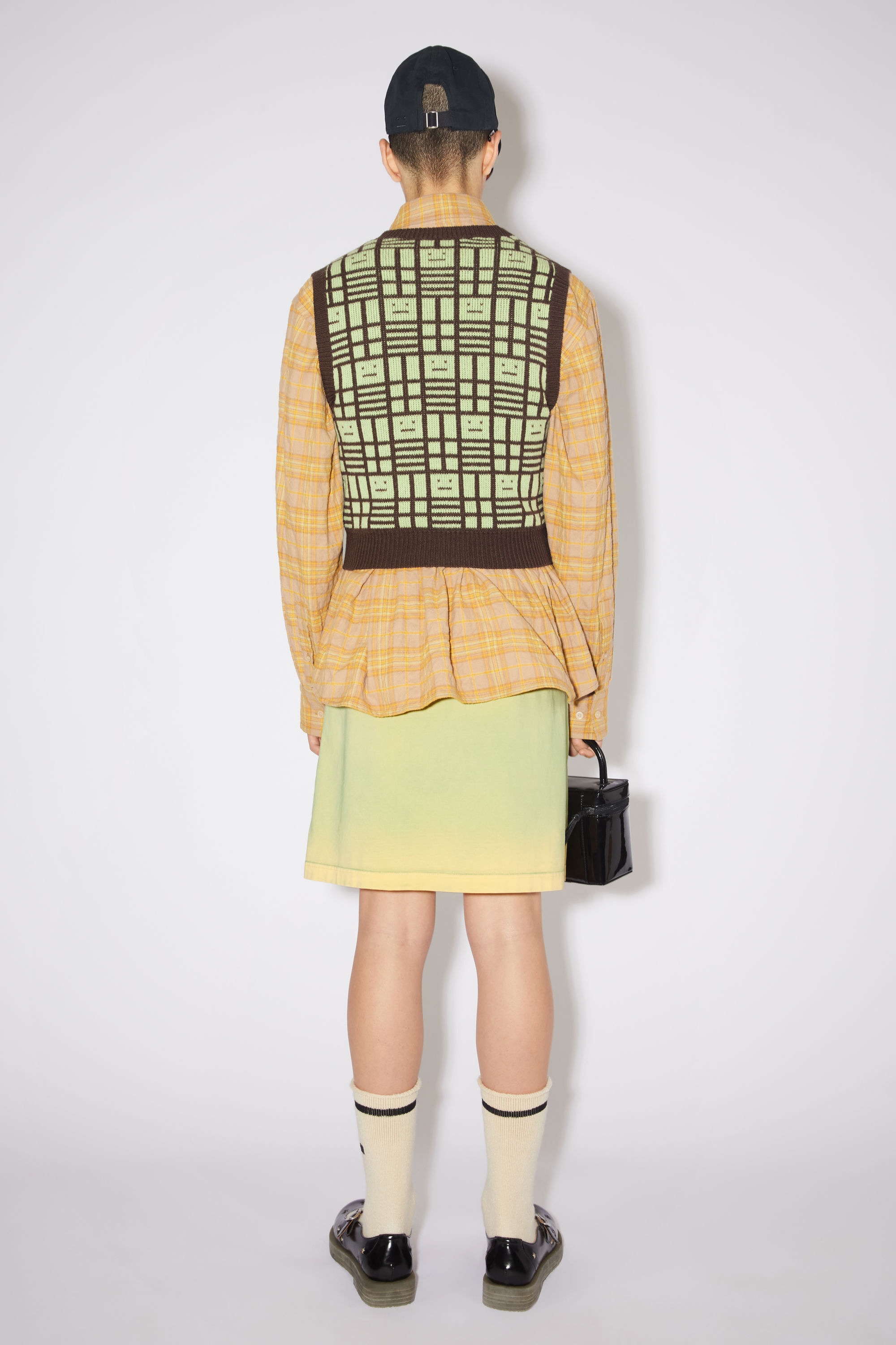 Sleeveless cardigan - Pale green/cacao brown - 3