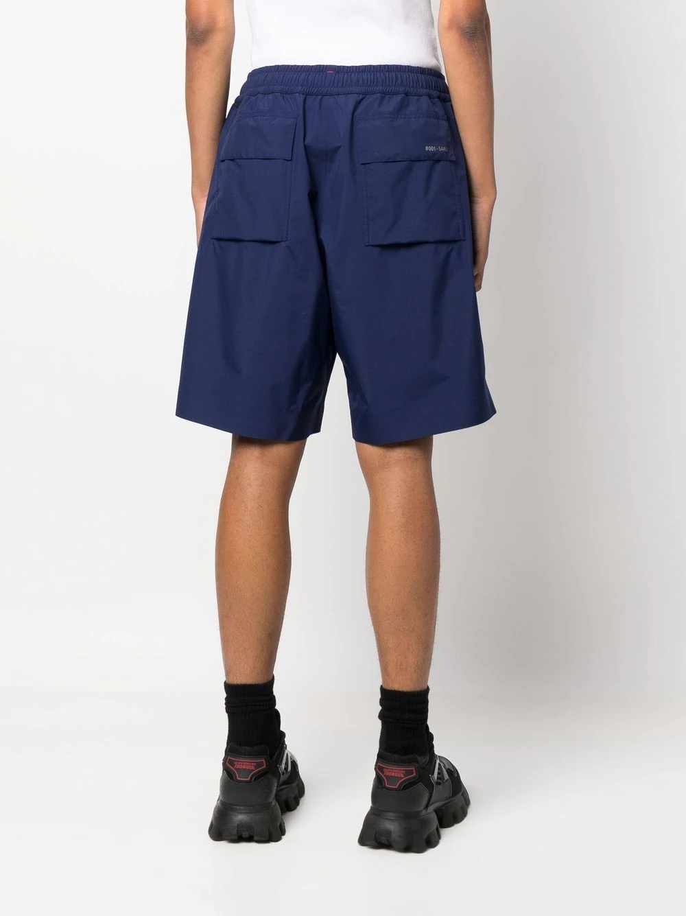 knee-length cargo shorts - 4