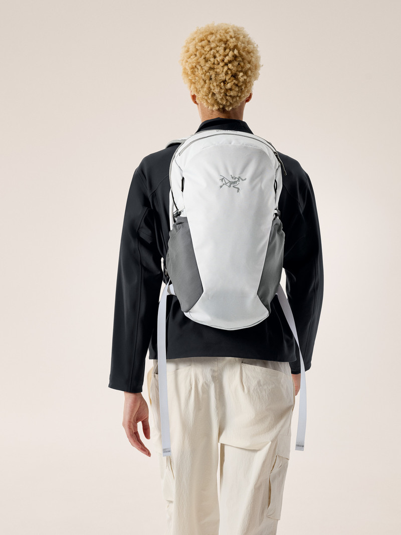 Mantis 16 Backpack 3