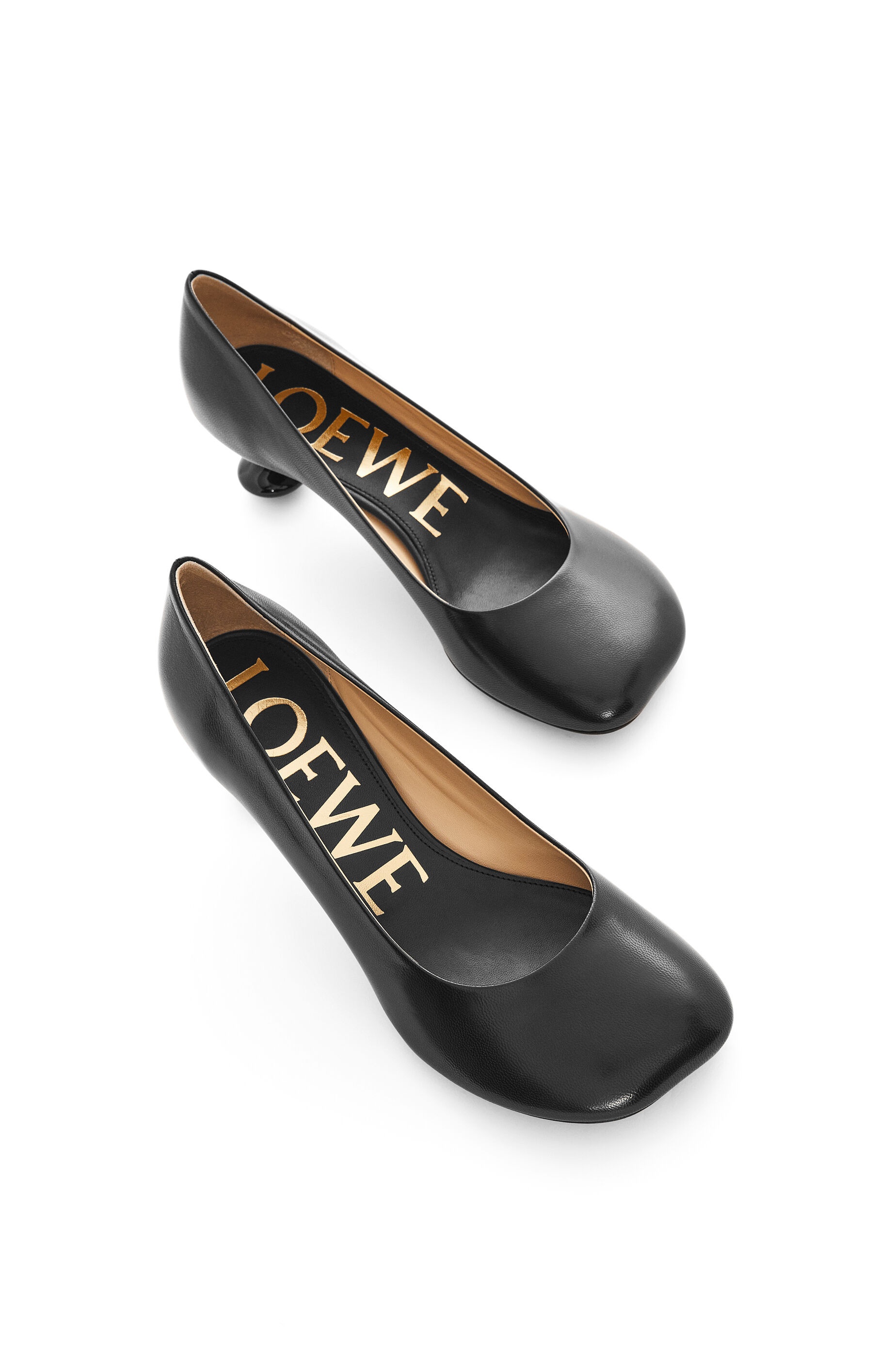 【関税&送料込】Loewe Toy Pump Toy leather pumps in black - Loewe | Mytheresa