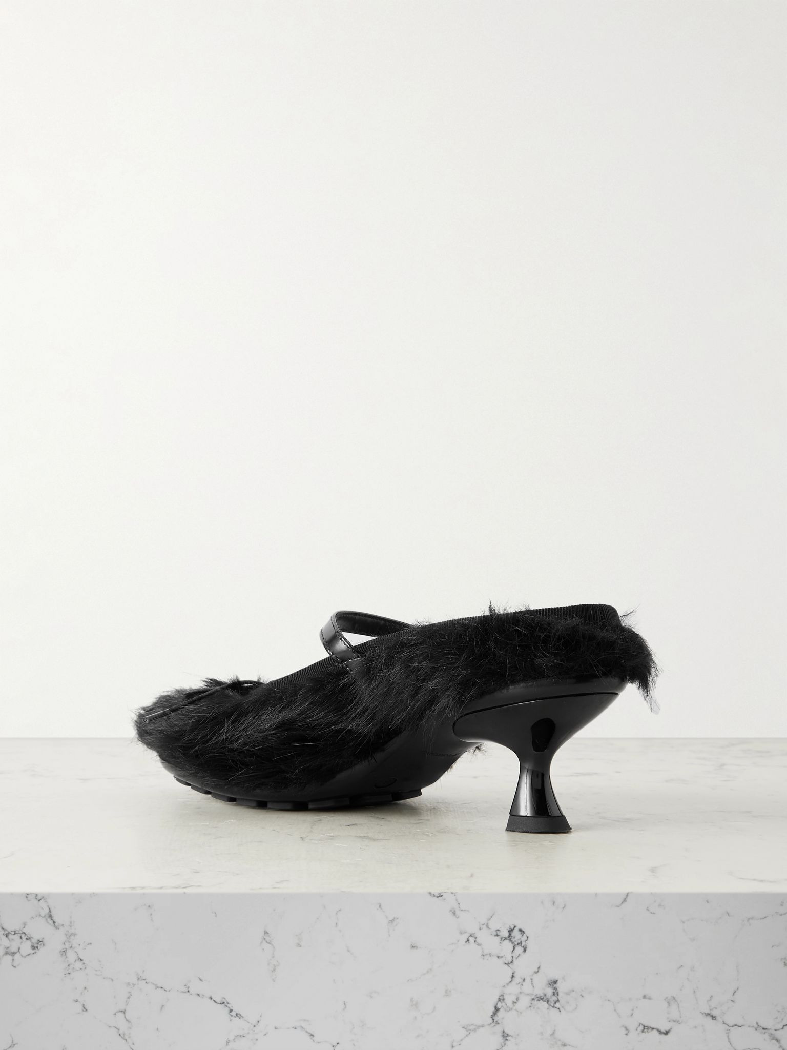 Leather-trimmed plush pumps Black - 3