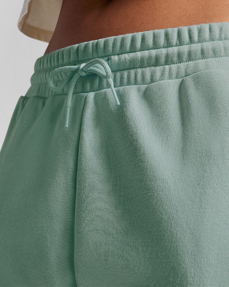 Converse Go-To Embroidered Star Chevron Standard-Fit Fleece Sweatpant 7