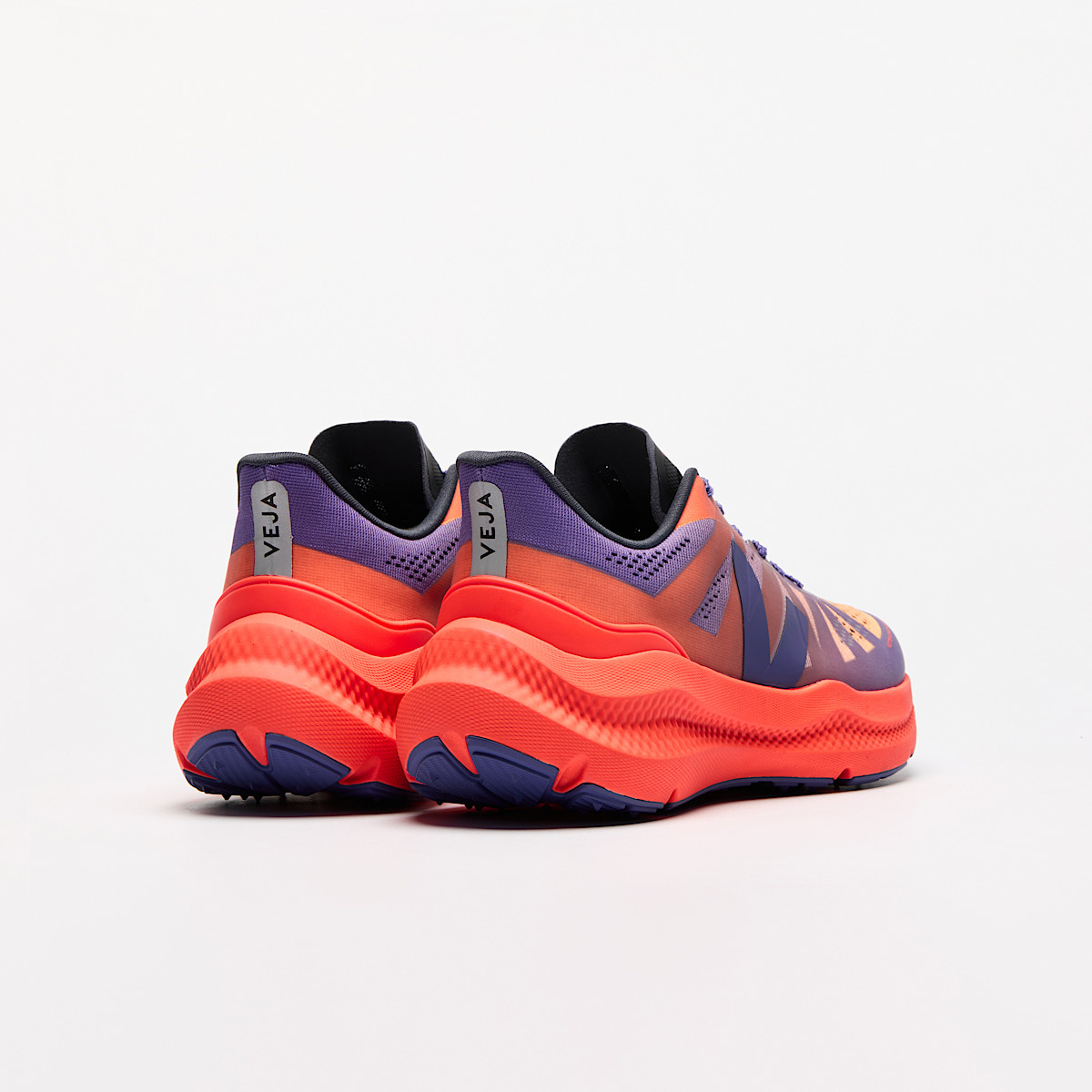 CONDOR 3 ADVANCED ENGINEERED-MESH GRADIENT PURPLE ORANGE - 3