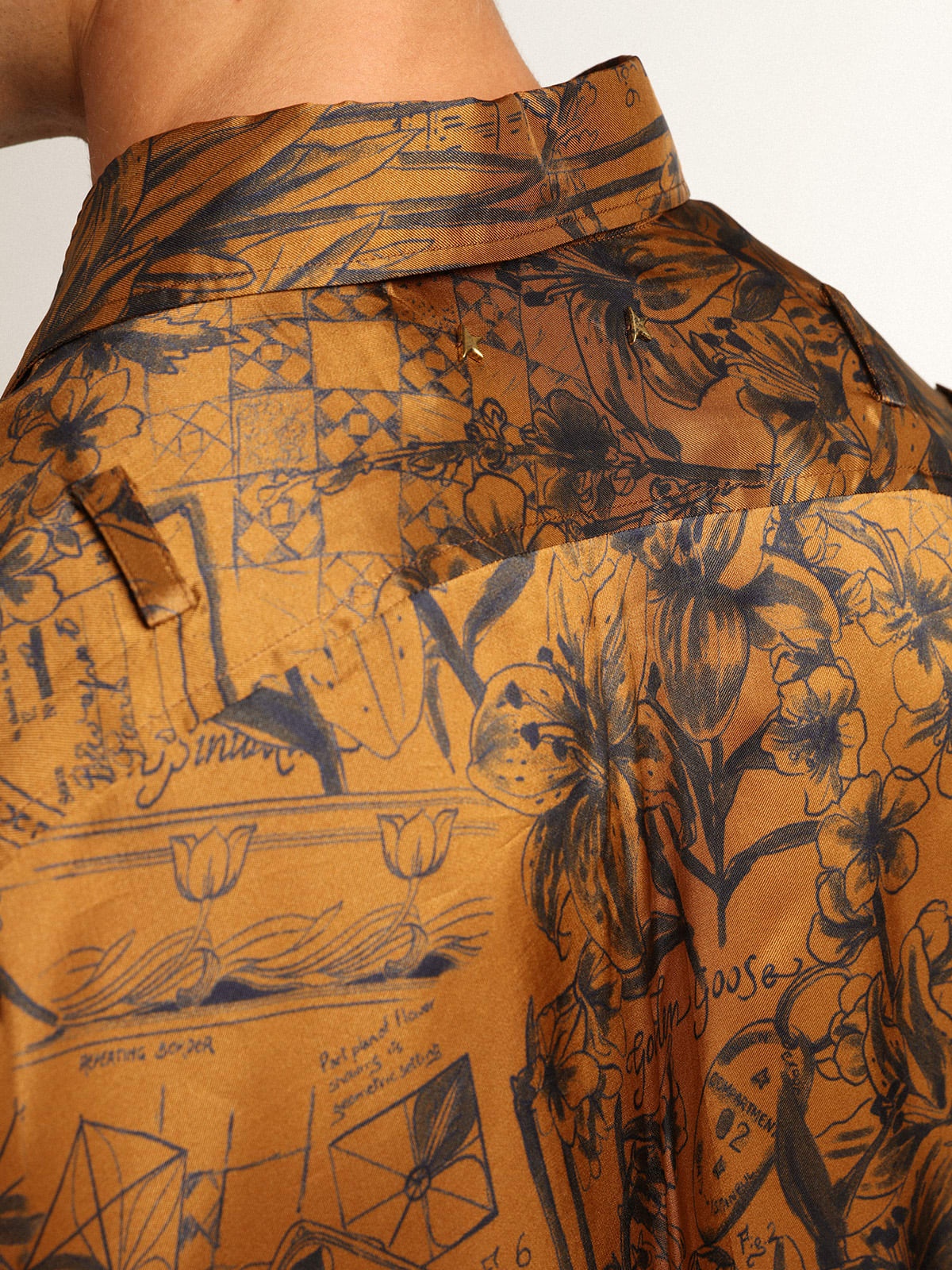 Men's golden brown shirt with notebook print - 5