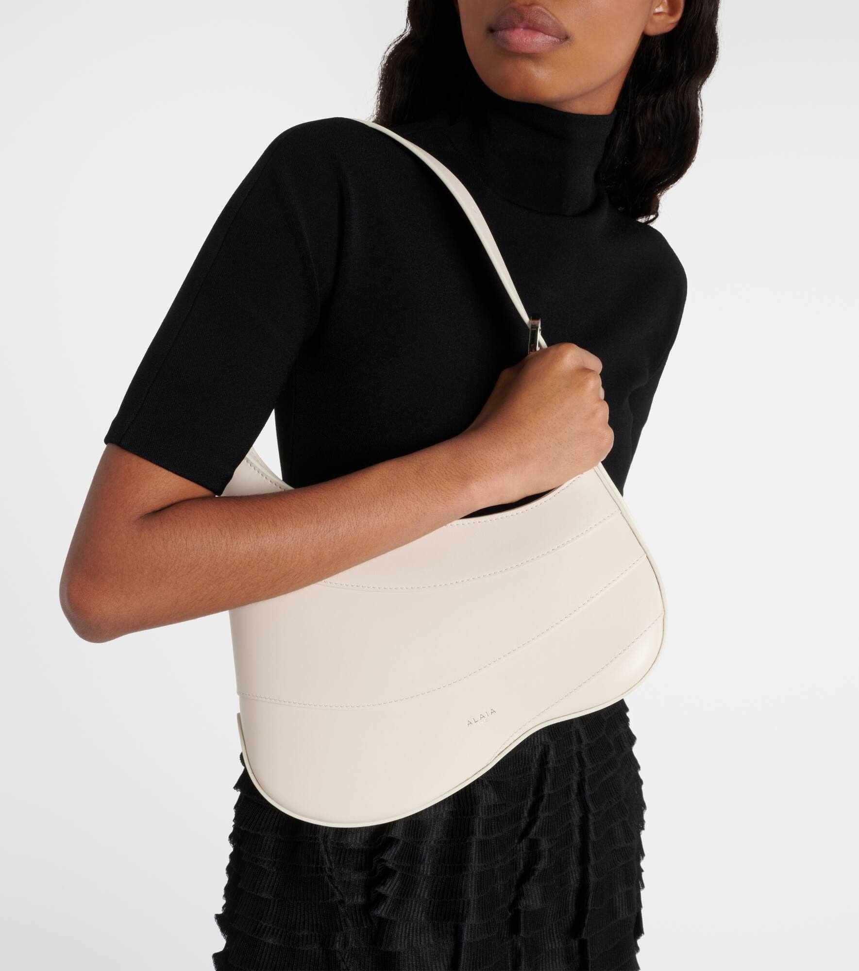 Leather shoulder bag - 6