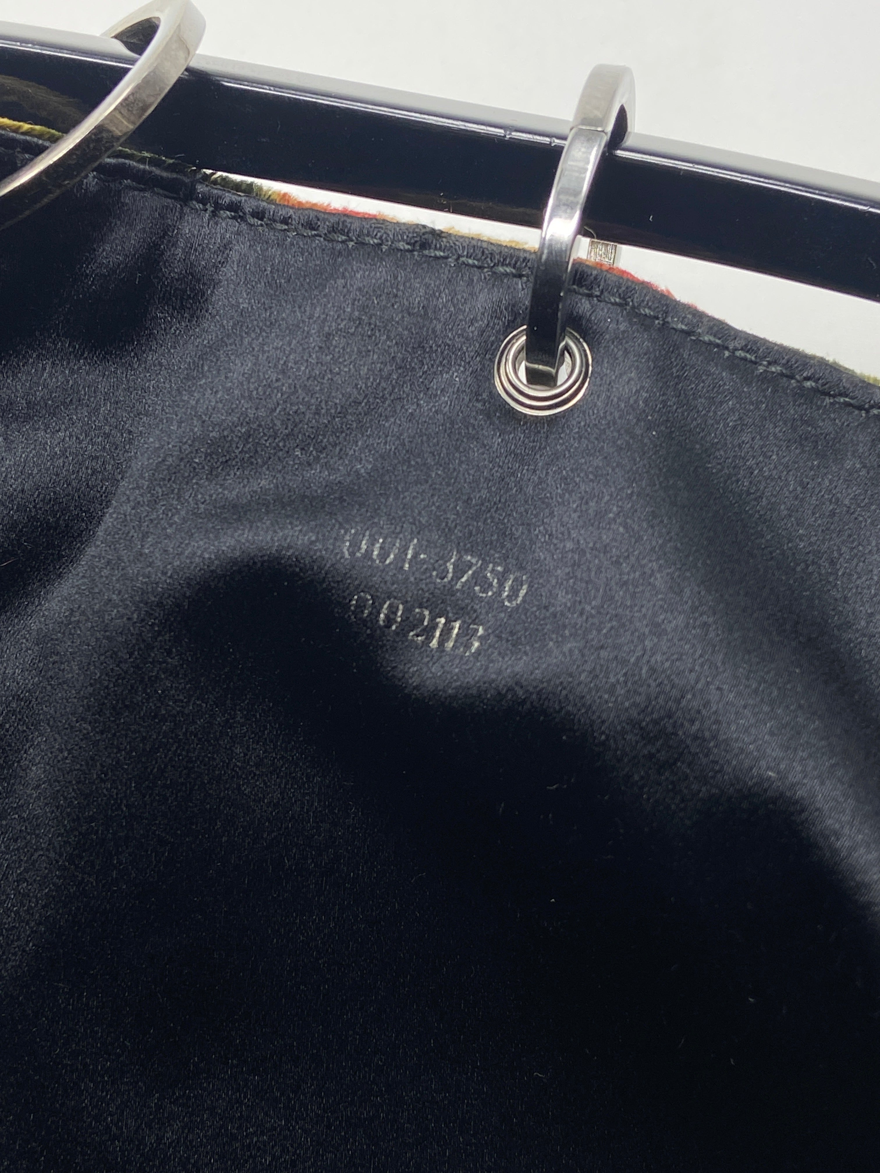 Gucci Fall 1999 Tom Ford Psychedelic Swirl Silk Velvet Ring Bucket Bag - 17
