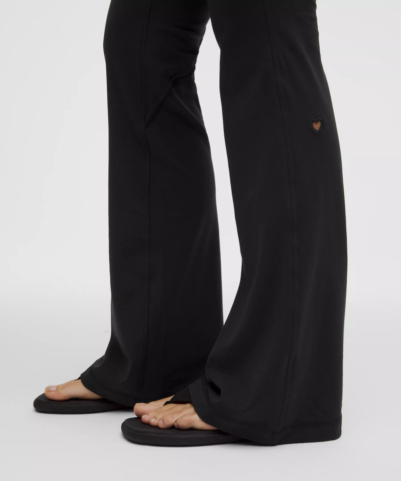 Groove No Line High-Rise Flared Pant *Heart 7