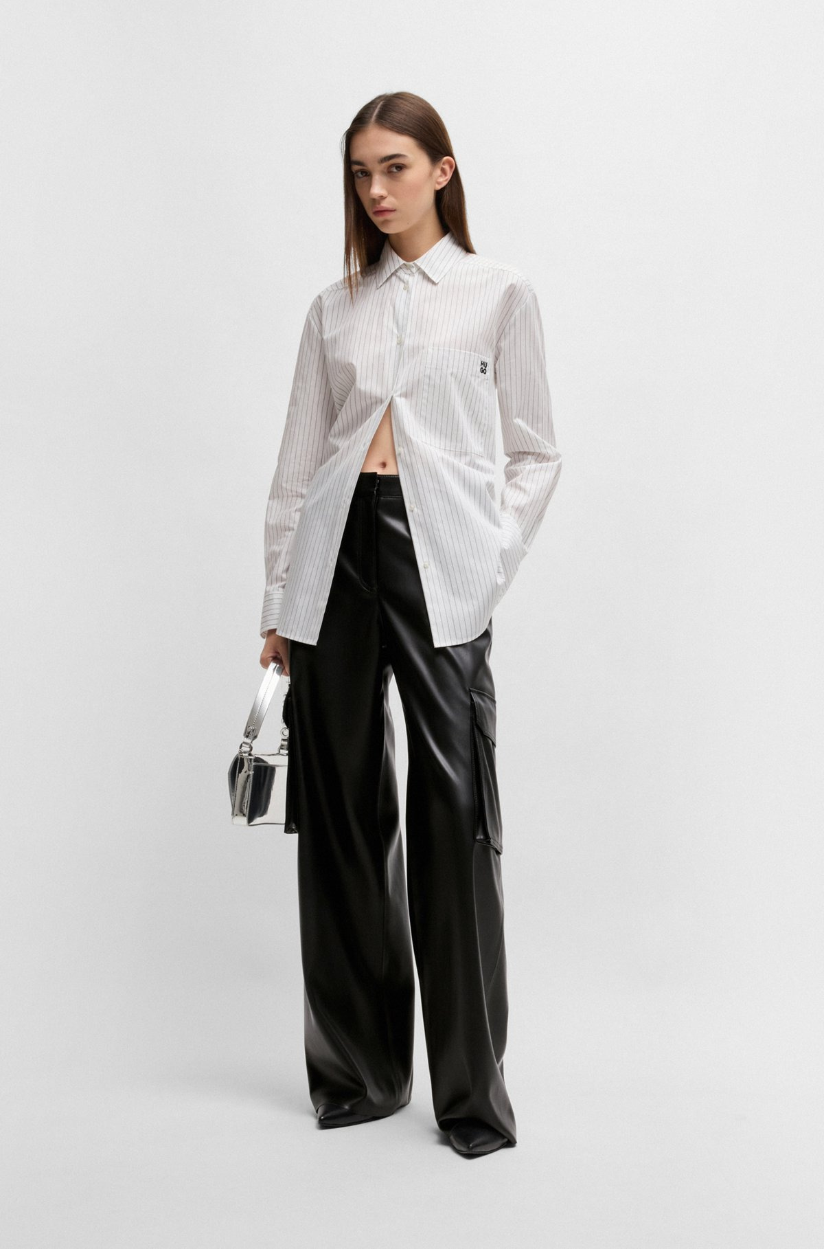 LOOSE-FIT CARGO TROUSERS IN FAUX LEATHER - 3