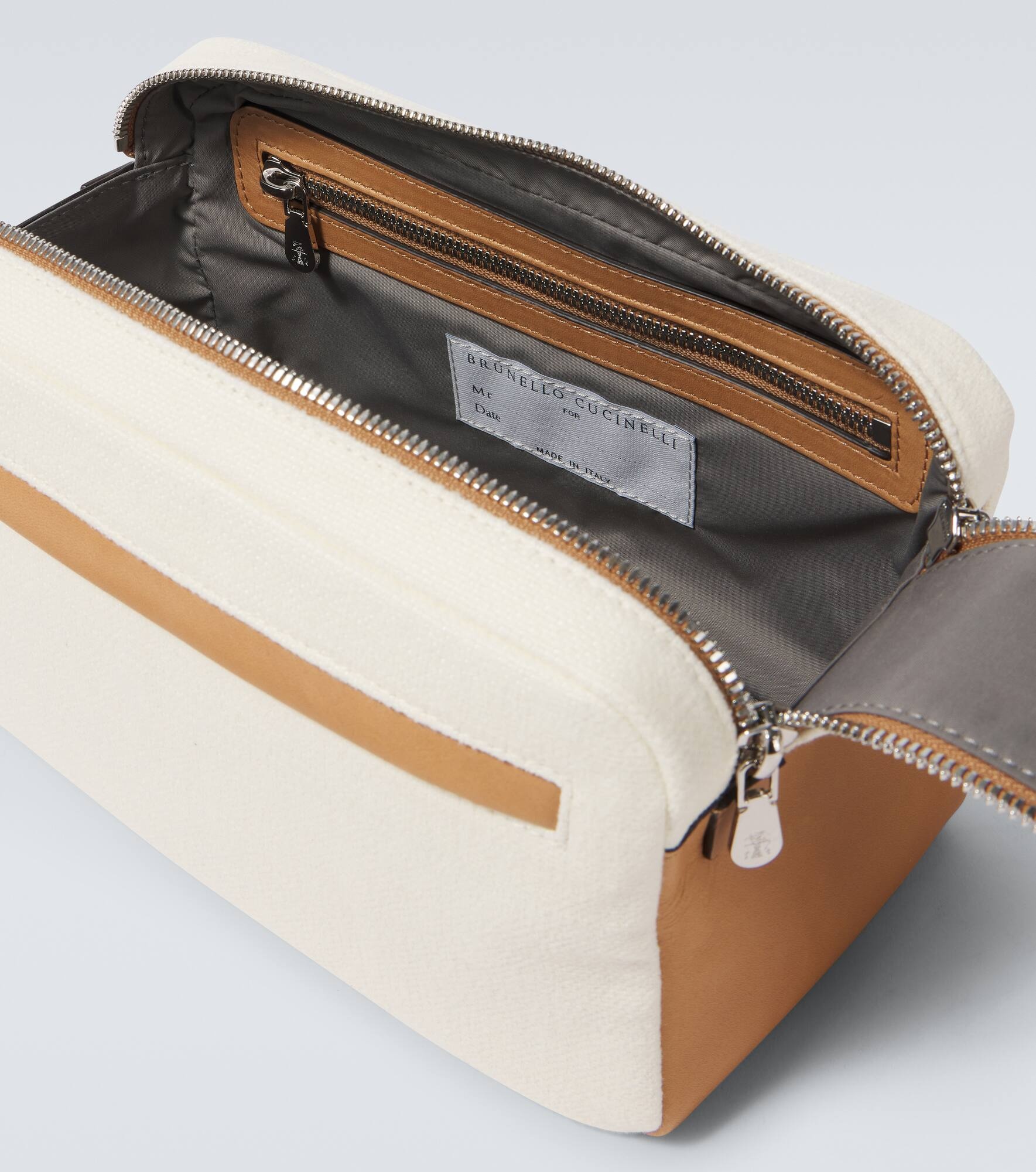 Leather-trimmed canvas toiletry bag - 4
