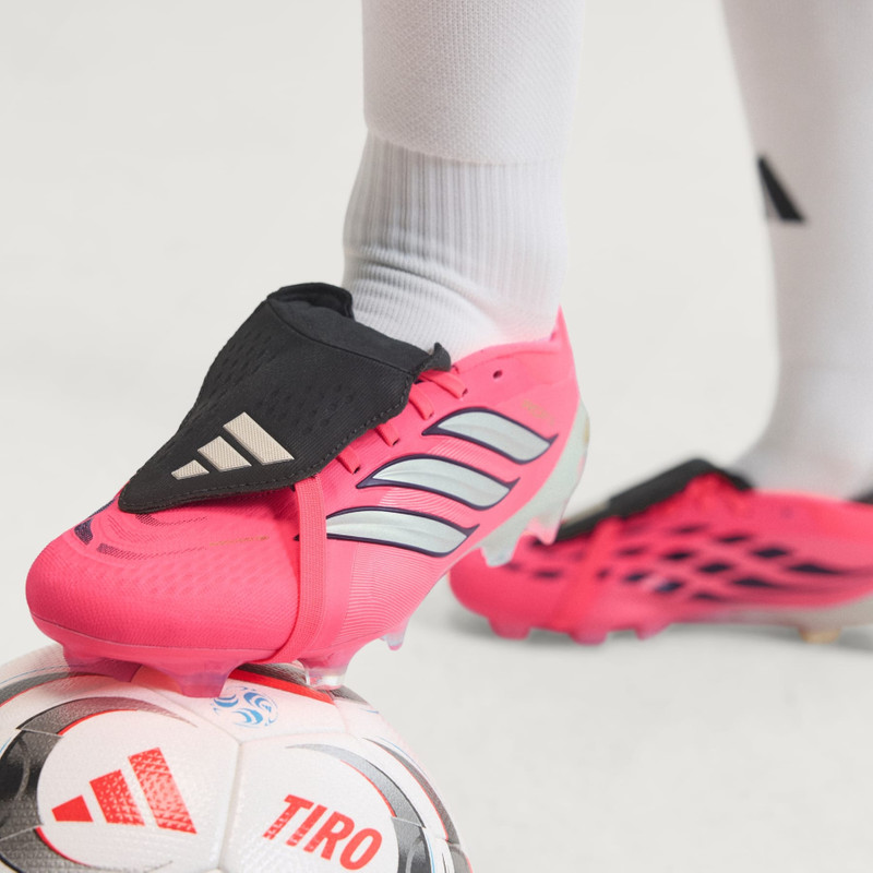 PREDATOR PRO Fold-Over Tongue Firm Ground Soccer Cleats 5