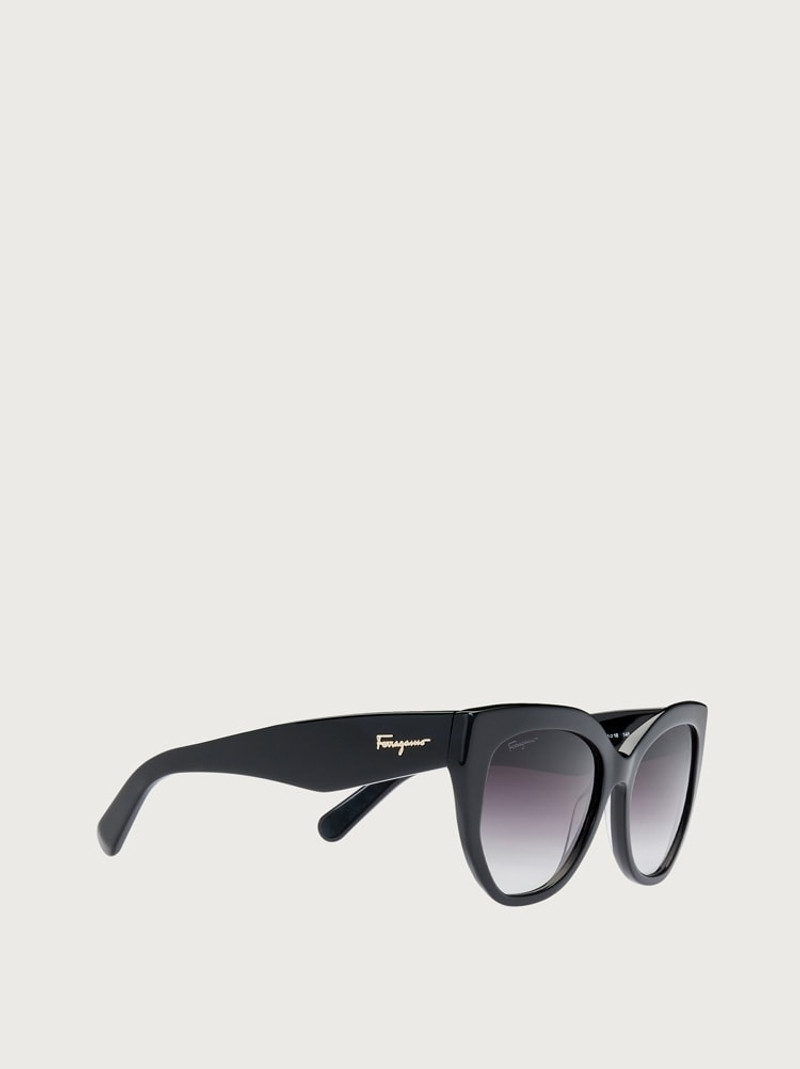 FERRAGAMO SUNGLASSES outlook
