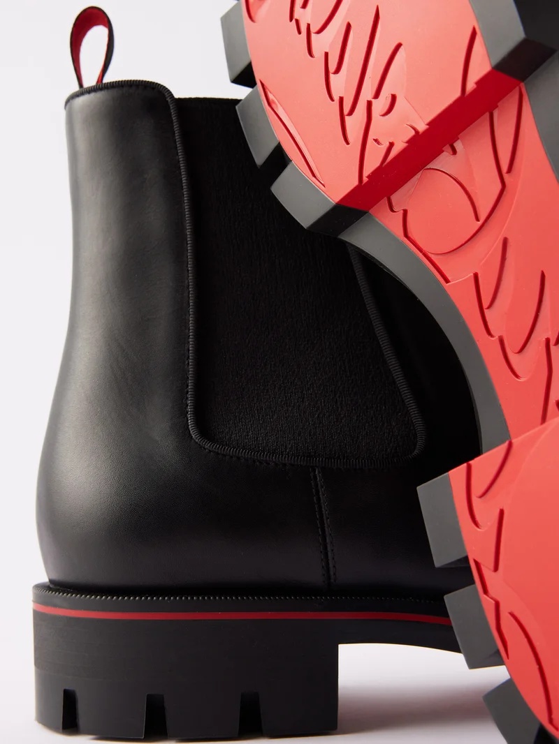 CHRISTIAN LOUBOUTIN Alpinosol レザー チェルシーブーツ Christian Louboutin Alpinosol Lug Brown Suede Chelsea Boot